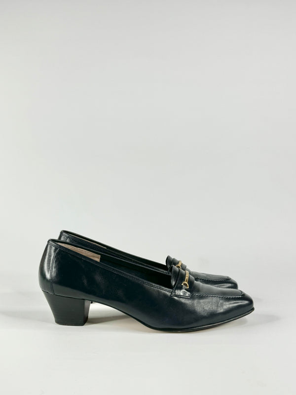 Salvatore Ferragamo Boutique Navy Blue Pumps - EU40