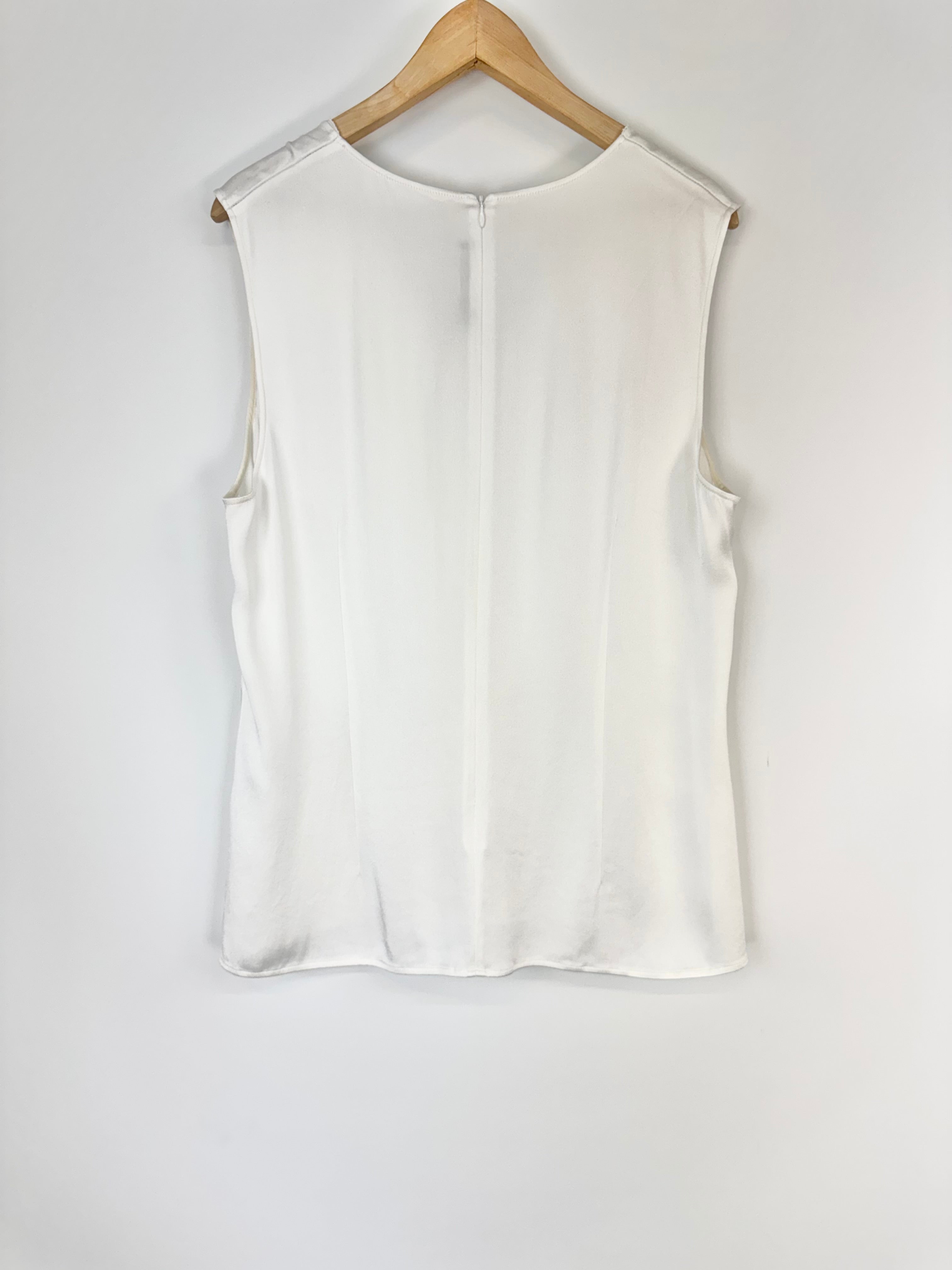 St. John White Ruffle Trim Sleeveless Top - AU16/18