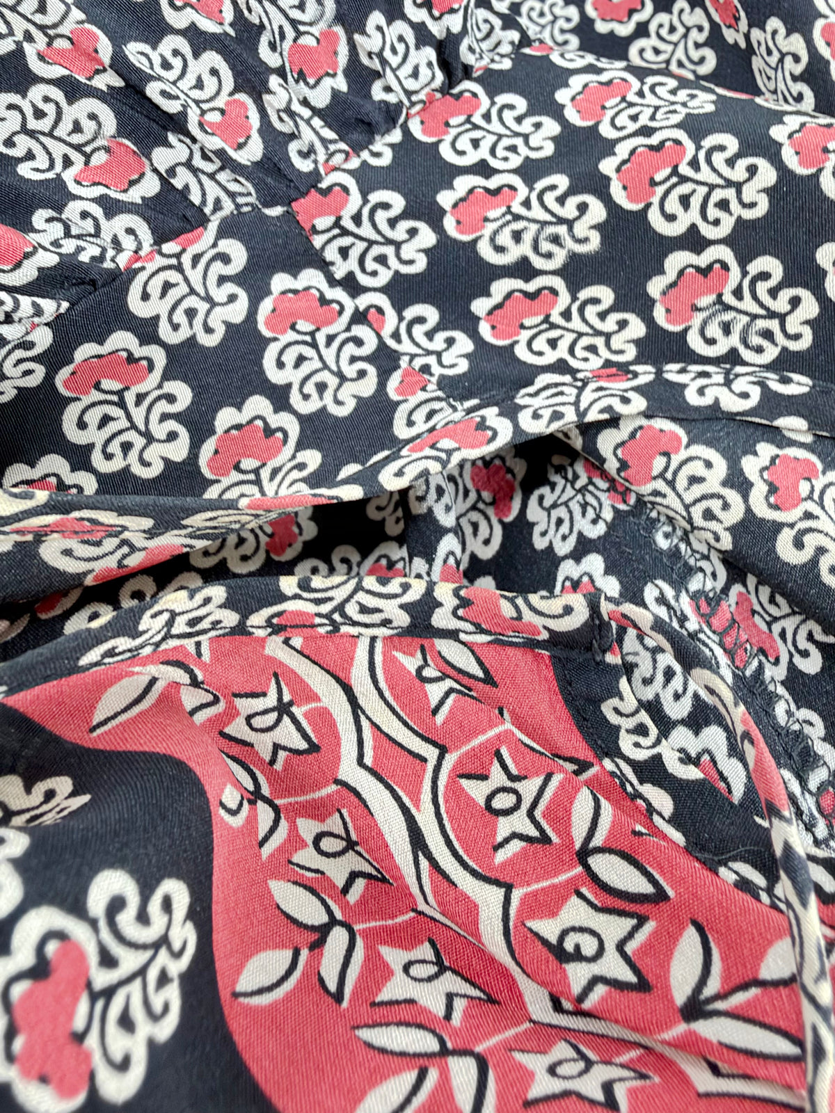 Ulla Johnson Black & Peach Floral Patterned Silk Blouse - AU8/10