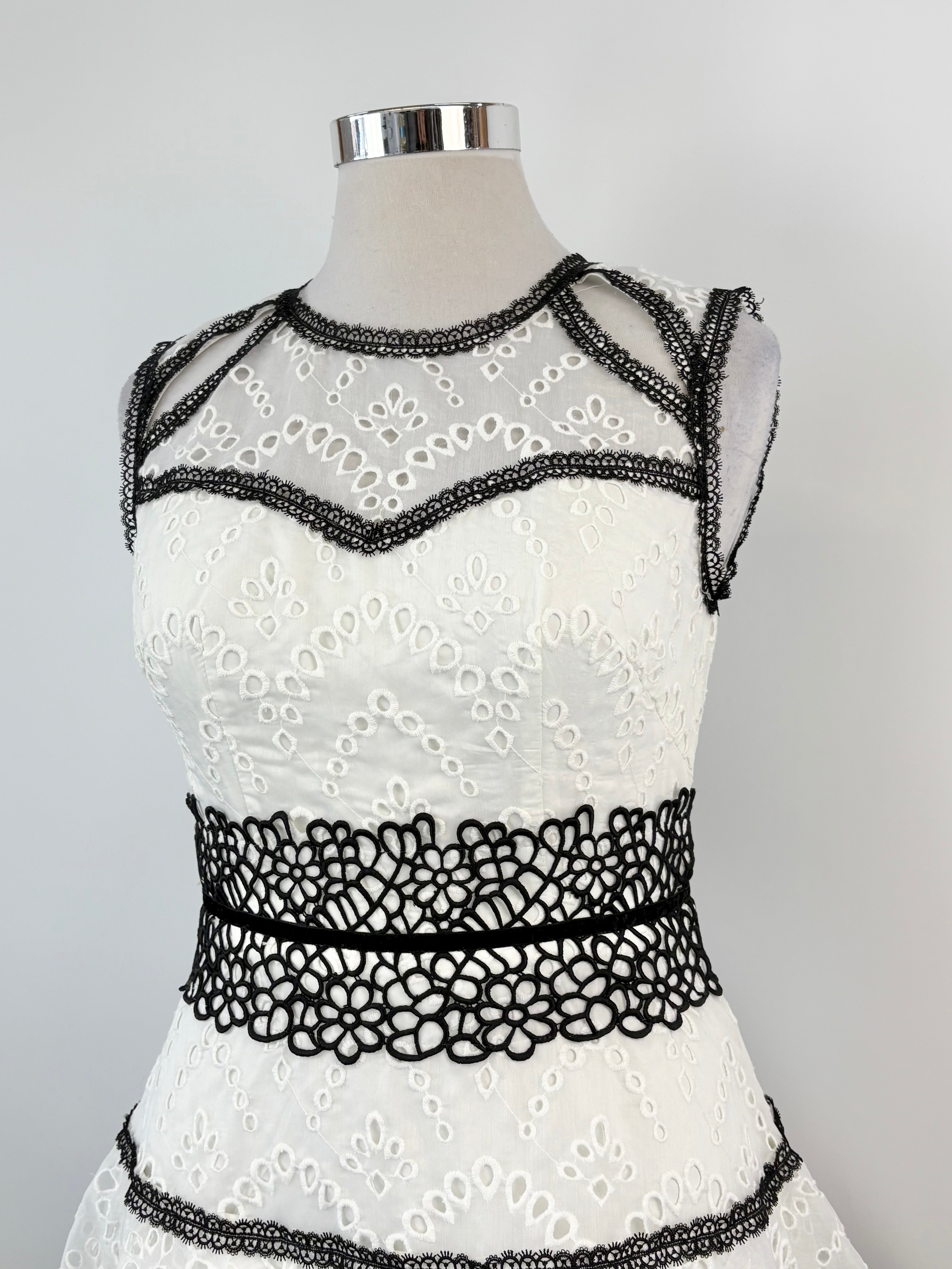 Bronx & Banco White and Black Trim Embroidered Mini Dress  - AU12