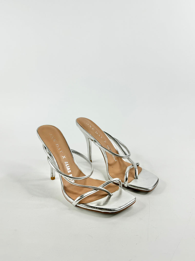 One Day x Alias Mae Metallic Silver Stilettos - EU39