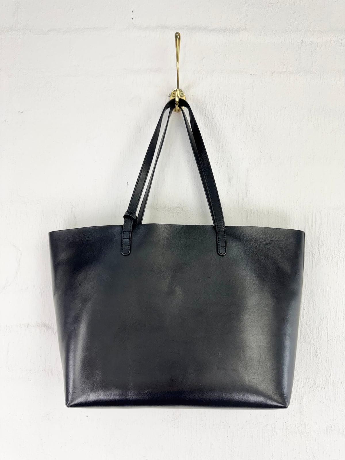 Mansur Gavriel Large Leather Tote Bag with Cosmetics Pouch
