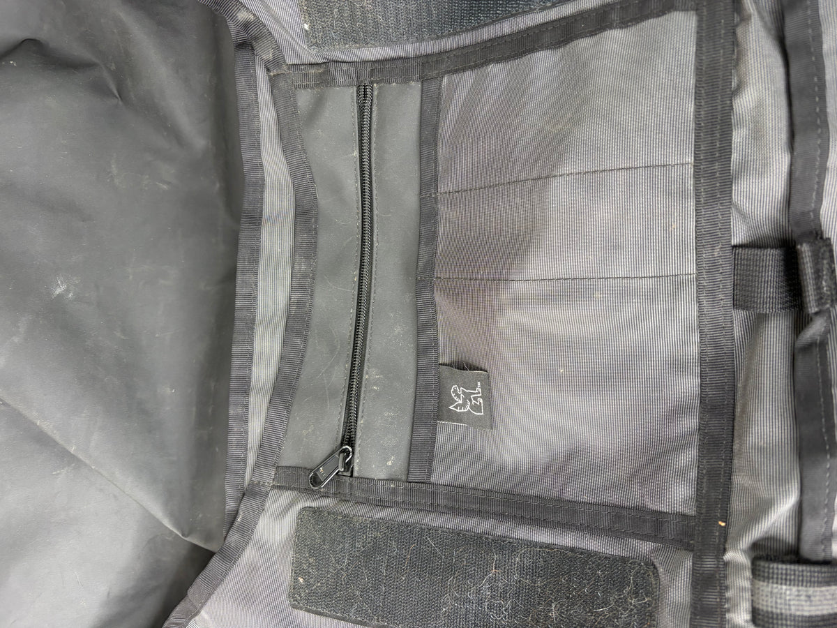 Chrome 24L Grey 'Citizen' Messenger Bag