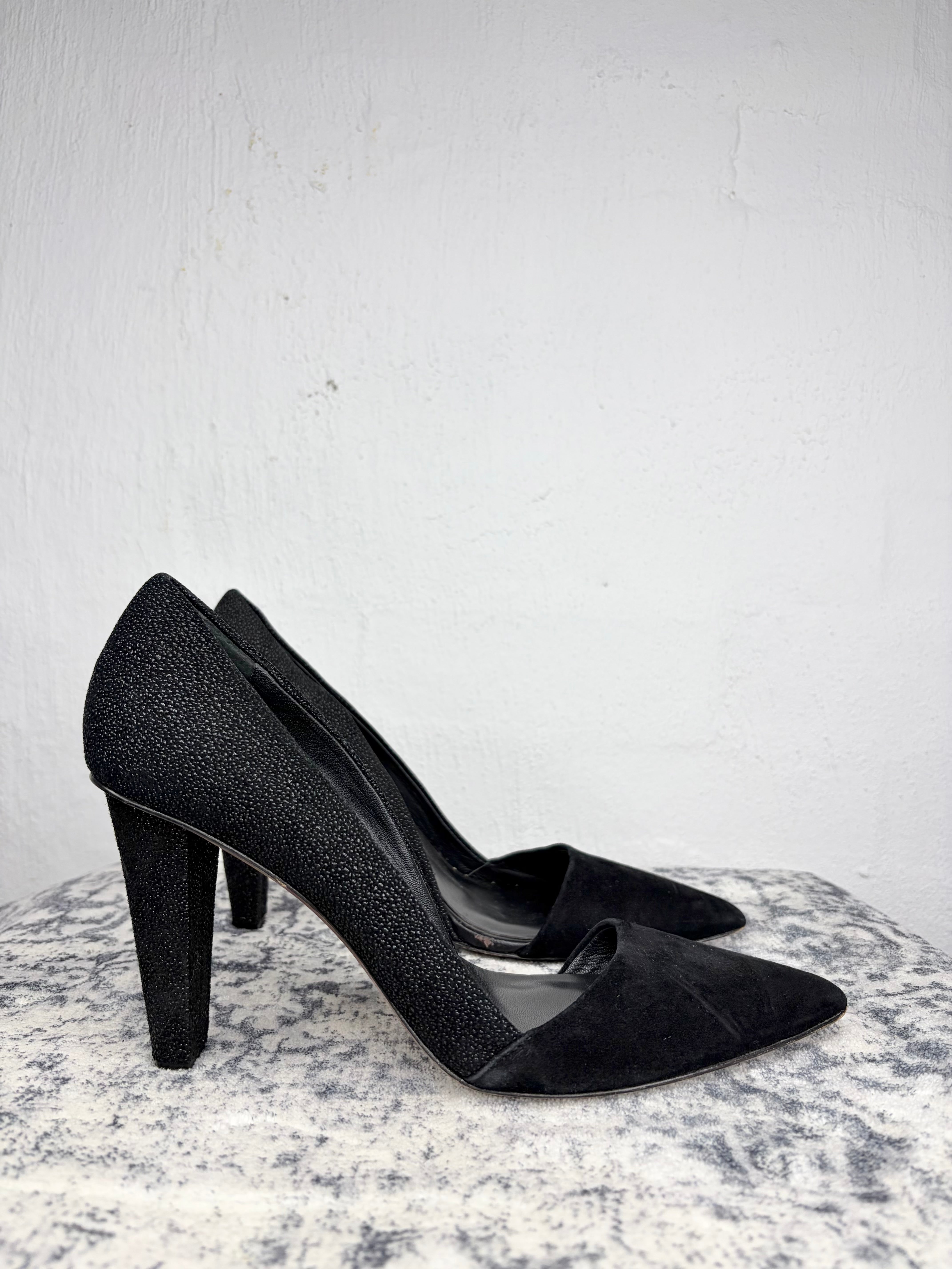 Rebecca Minkoff Black Microbead Textured Heels - EU40