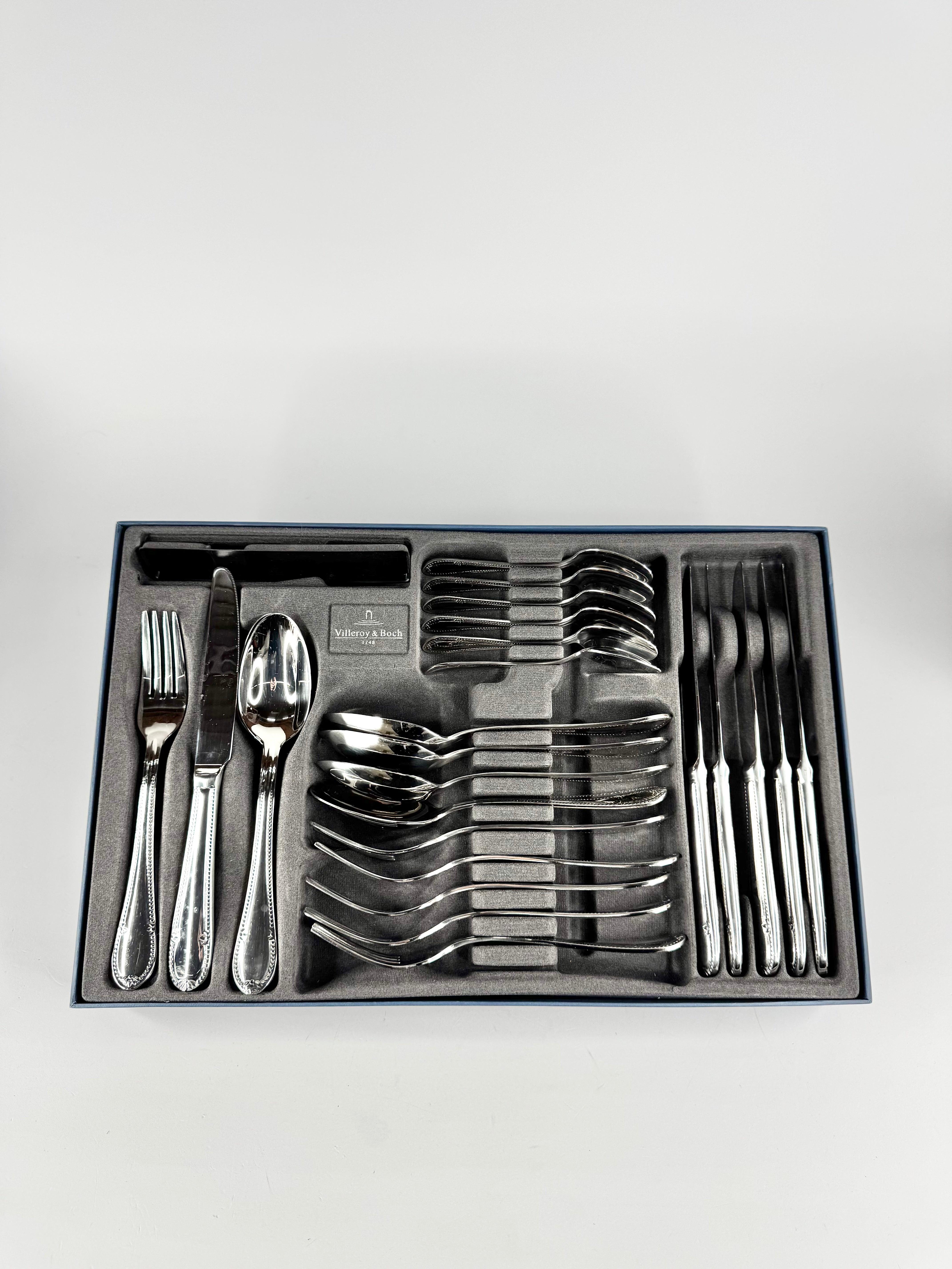 Villeroy & Boch 'Victor' 24 Piece Cutlery Set