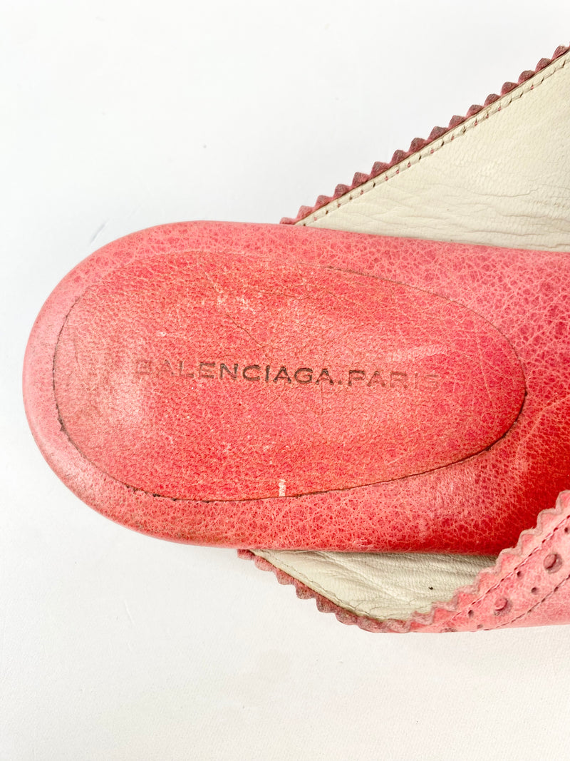 Balenciaga Pink Brogue Detail Thongs - EU40