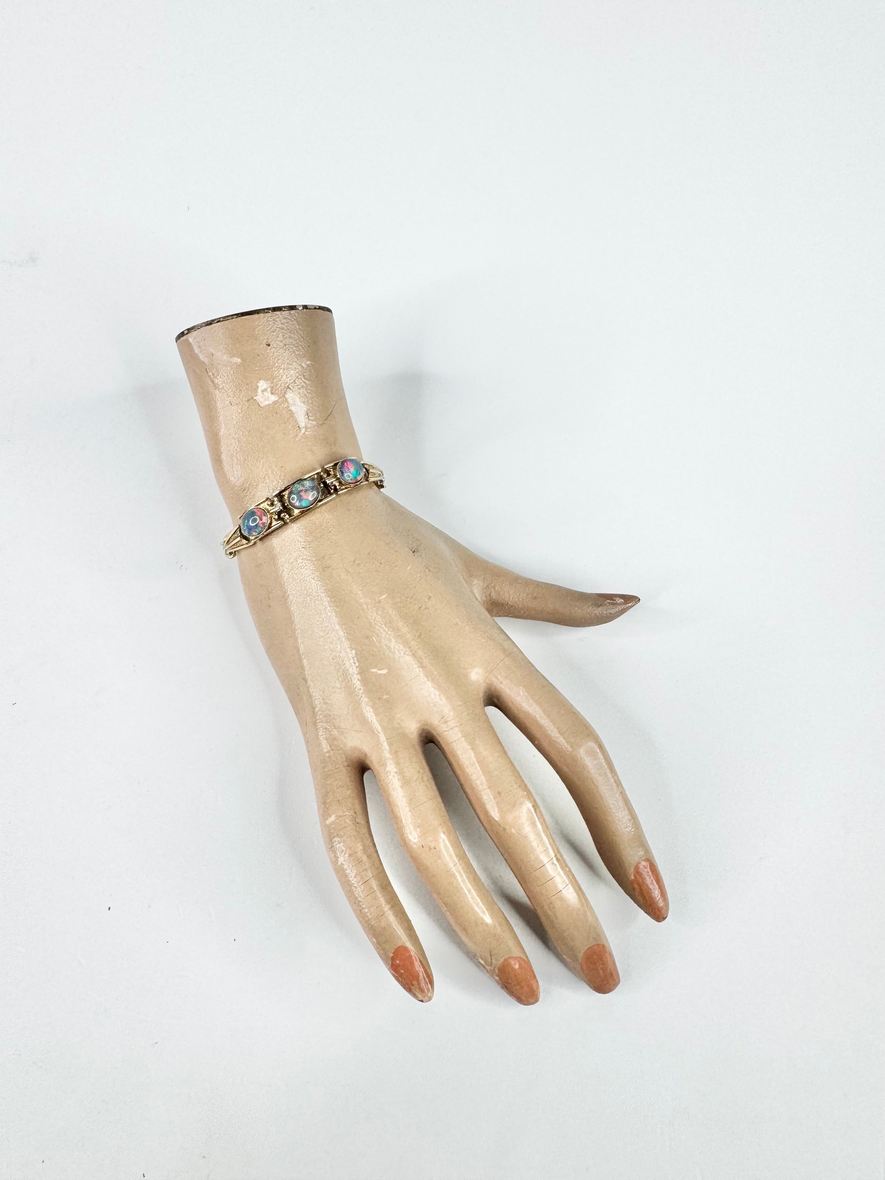 Vintage Gold Tone Costume Jewellery Faux Opal Bracelet