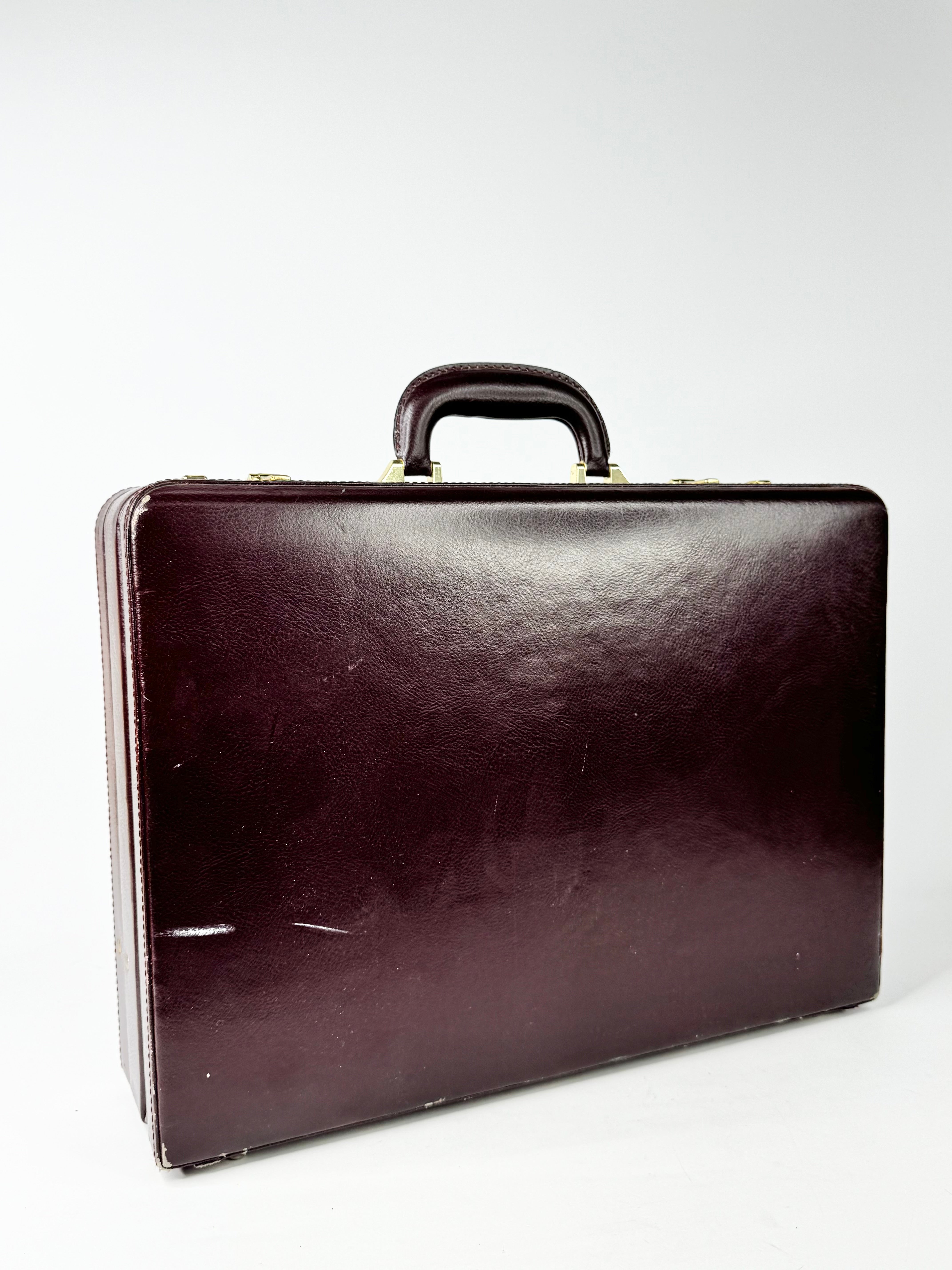 MFW Oxford Red Leather Briefcase