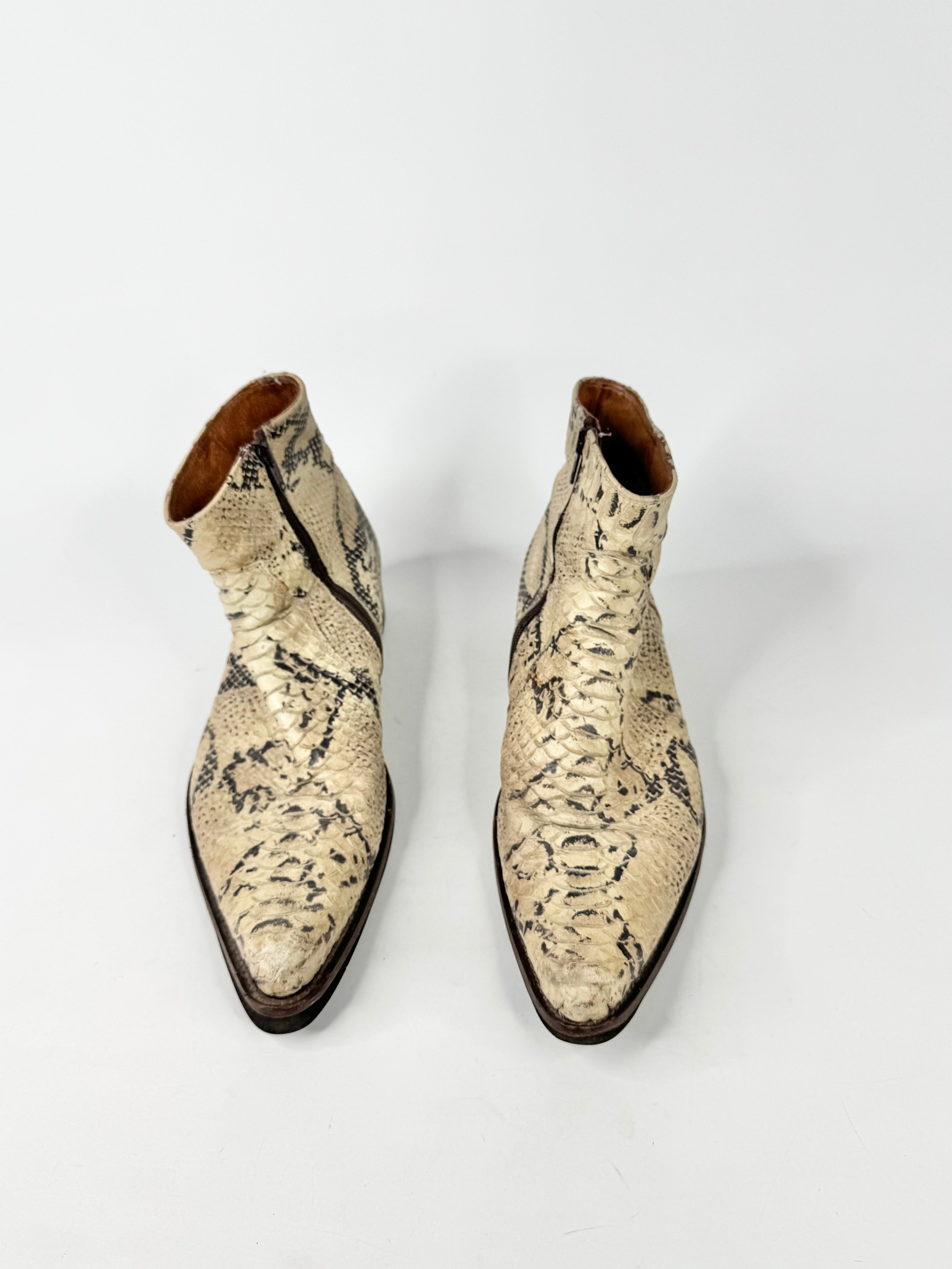 MFW Vintage Grey Snake Embossed Leather Pointed Toe Boots - EU42