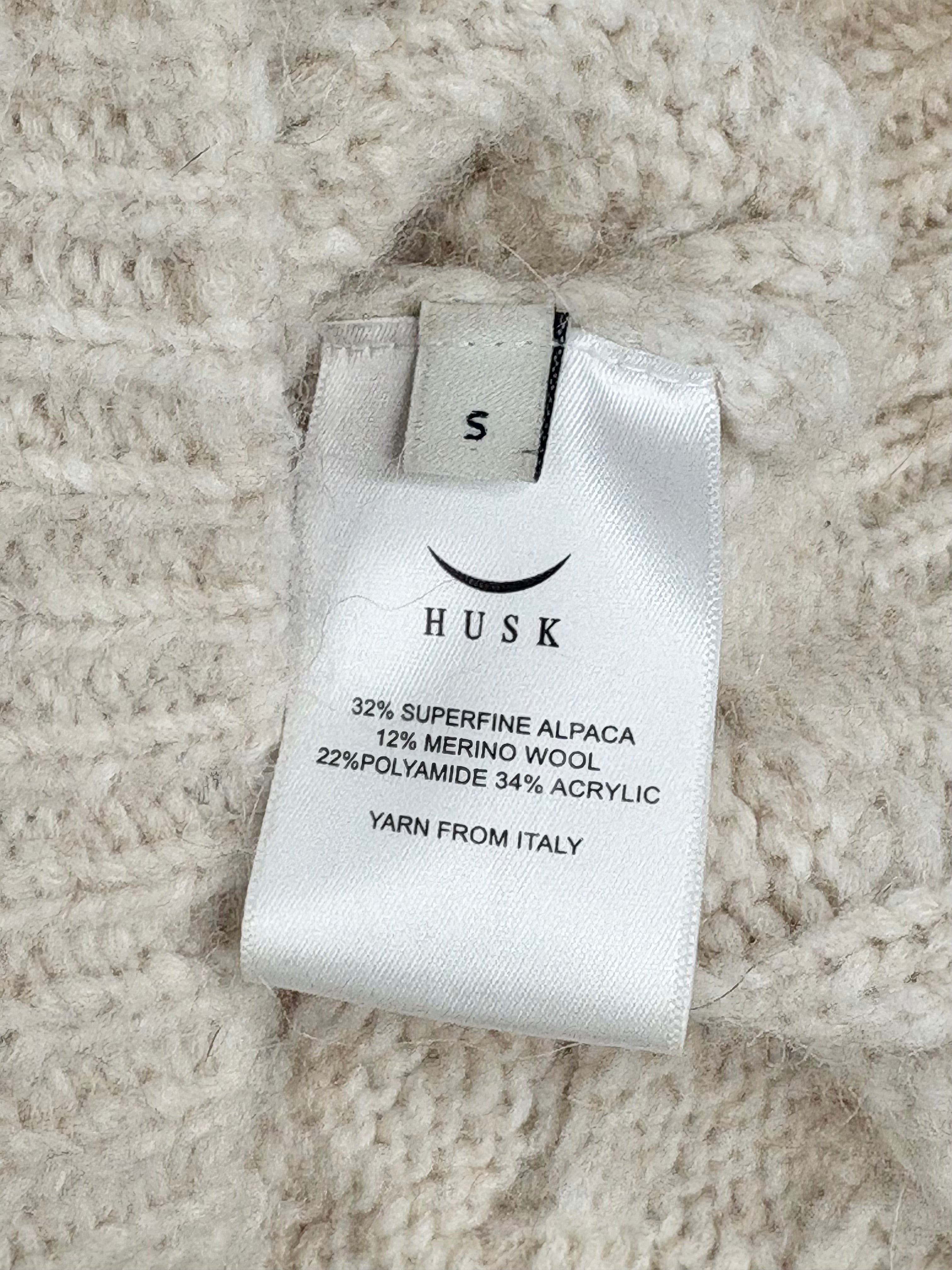 Husk Cable Knit Cream Alpaca & Wool Blend Cropped Sweater - AU8