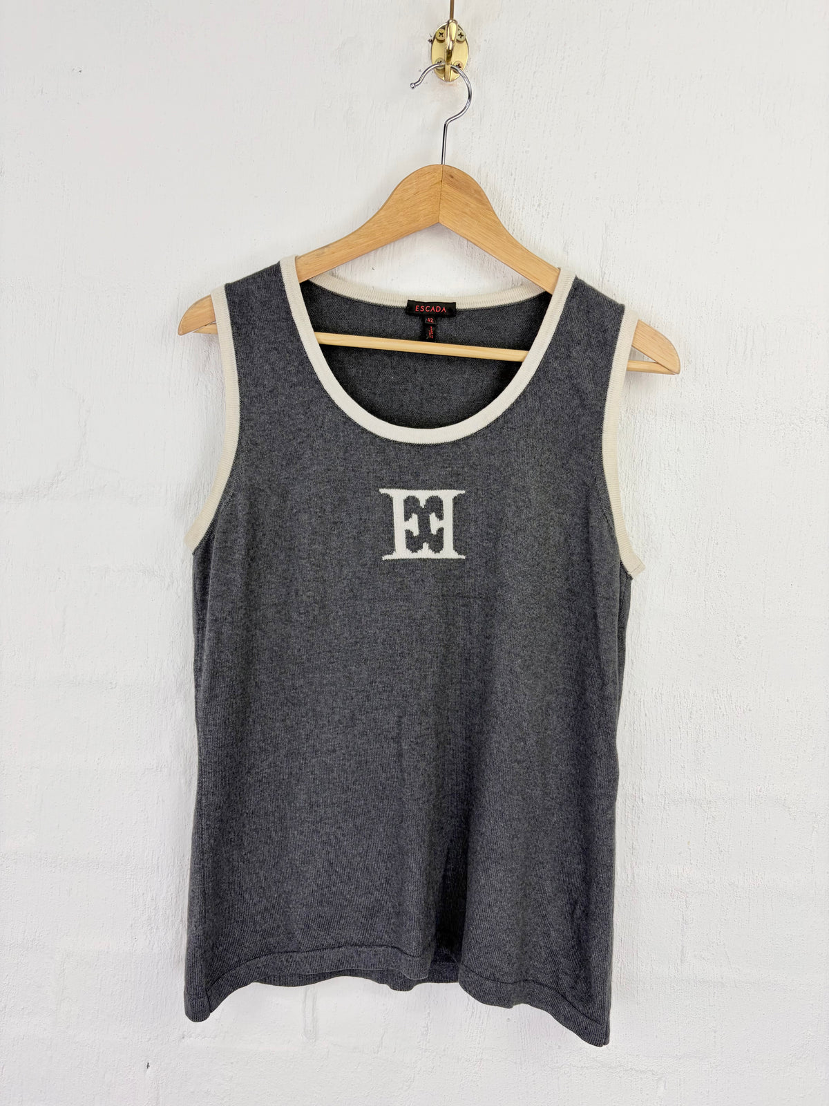 Escada Grey & White Trim Logo Embellished Sleeveless Silk & Cashmere Sweater - AU10/12