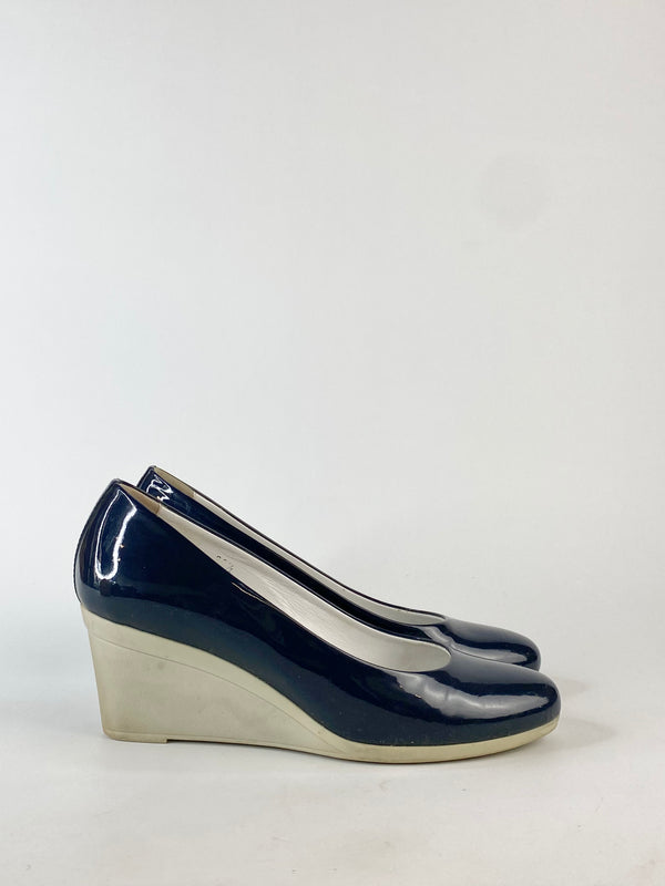 Hogan Navy Blue Patent Leather Wedges - EU39.5