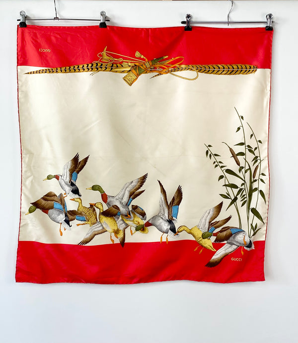 Vintage Gucci Red & Cream Mallard Scarf
