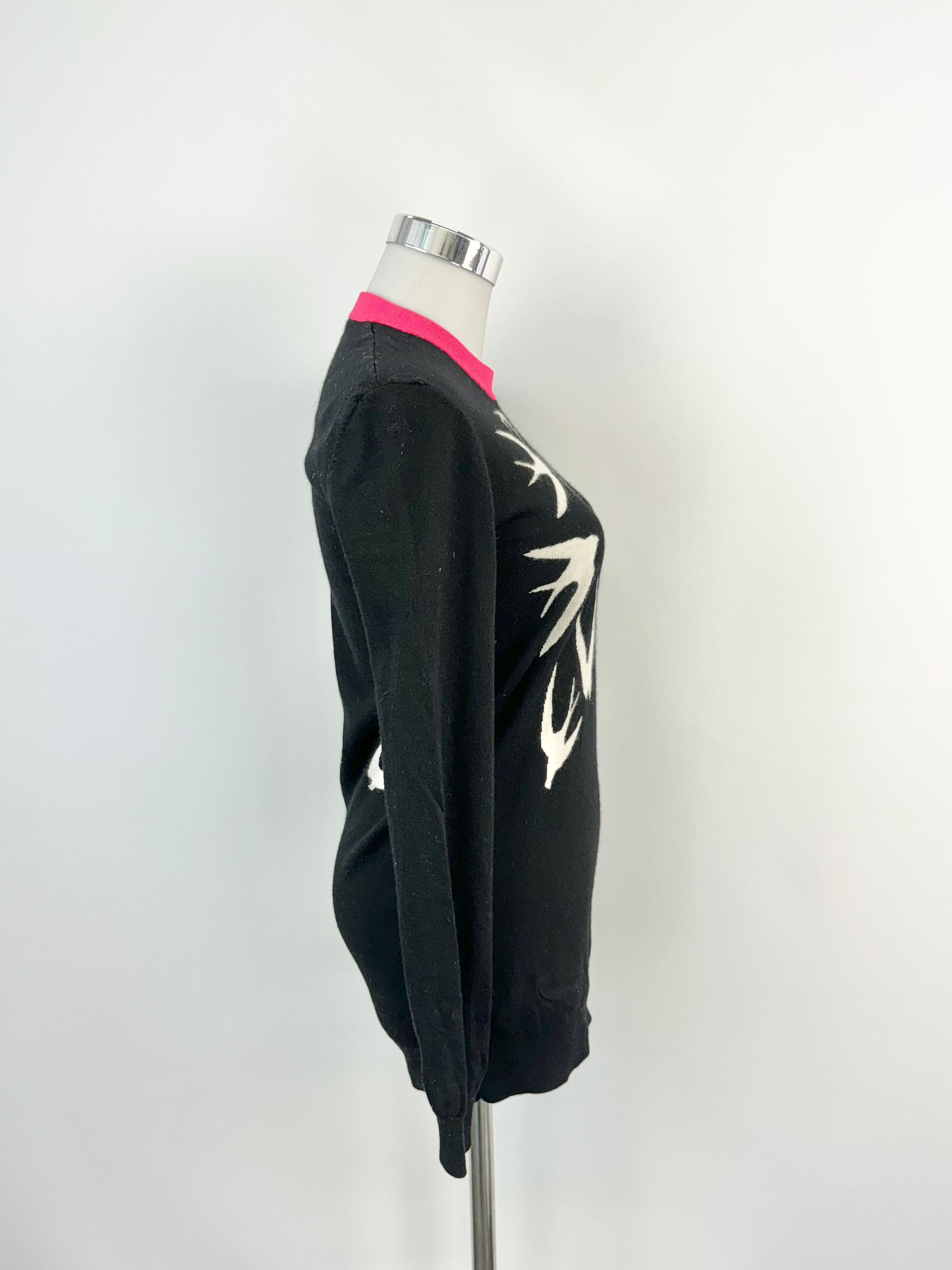 McQ Black & Bright Pink Swallow Pattern Wool Jumper - AU8