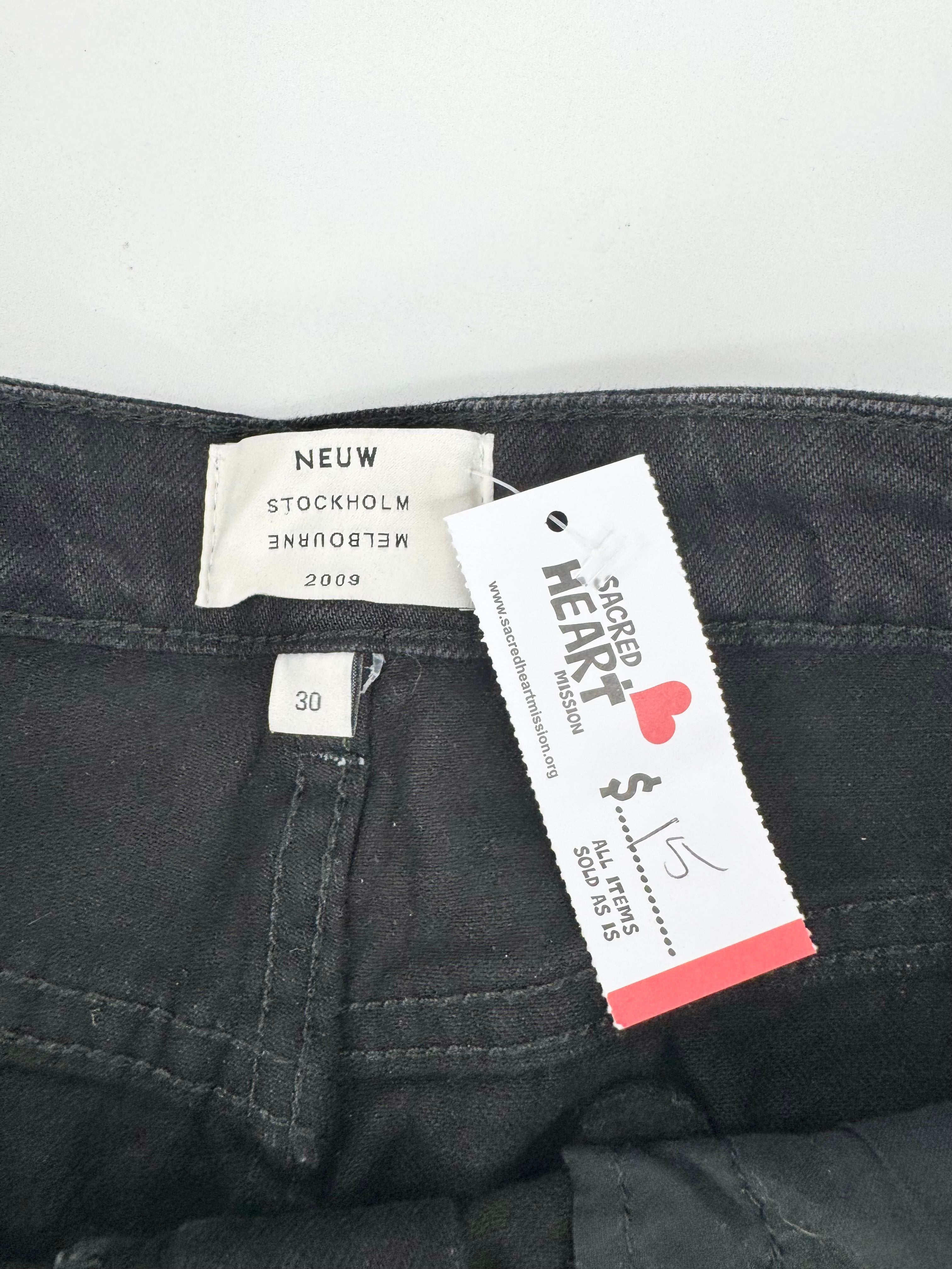 NEUW 'STELLA' Black TAPERED Jeans NWT - W30