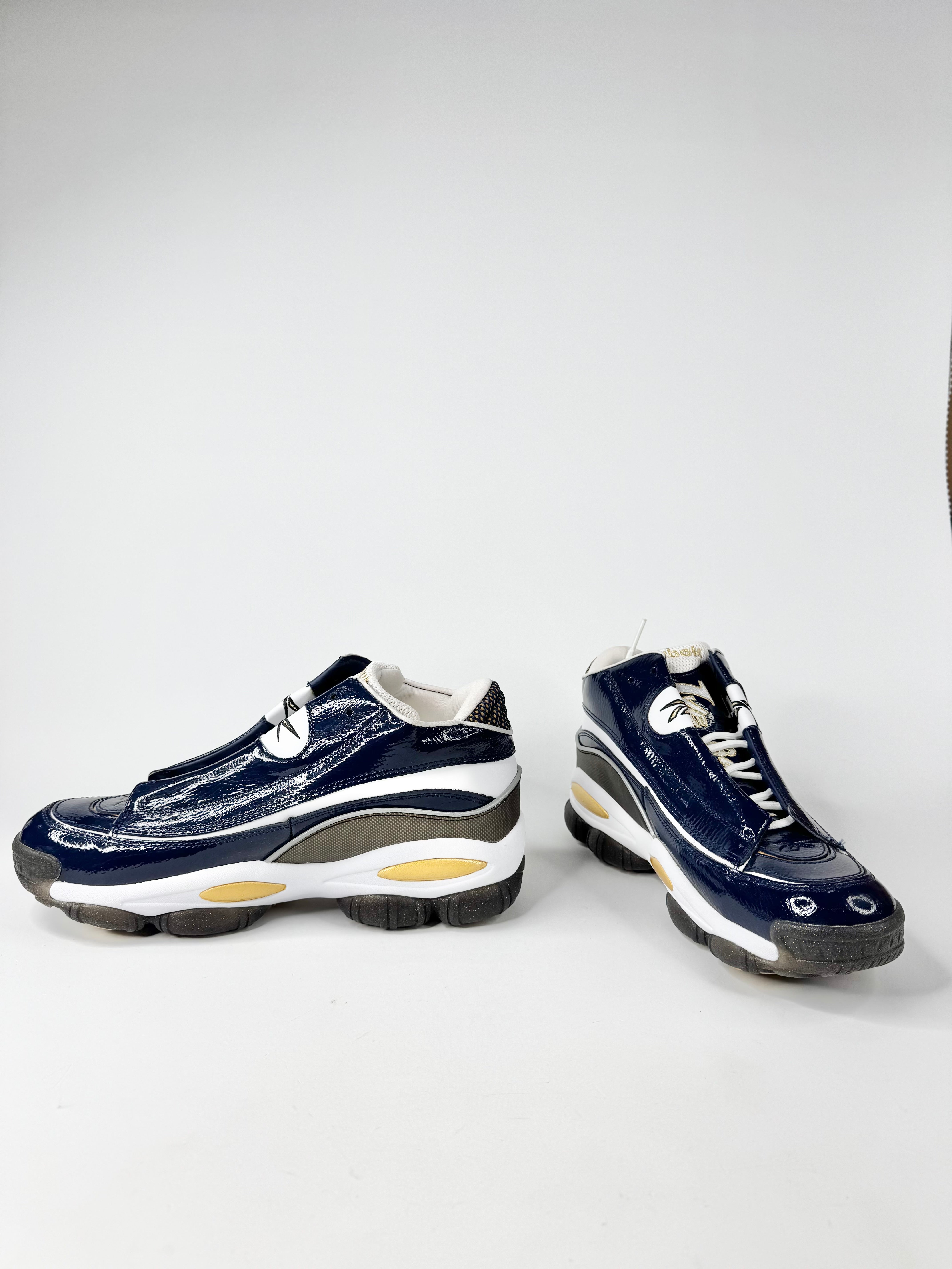 Reebok Navy Blue 'Allen Iverson Tribute' Sneakers - EU43