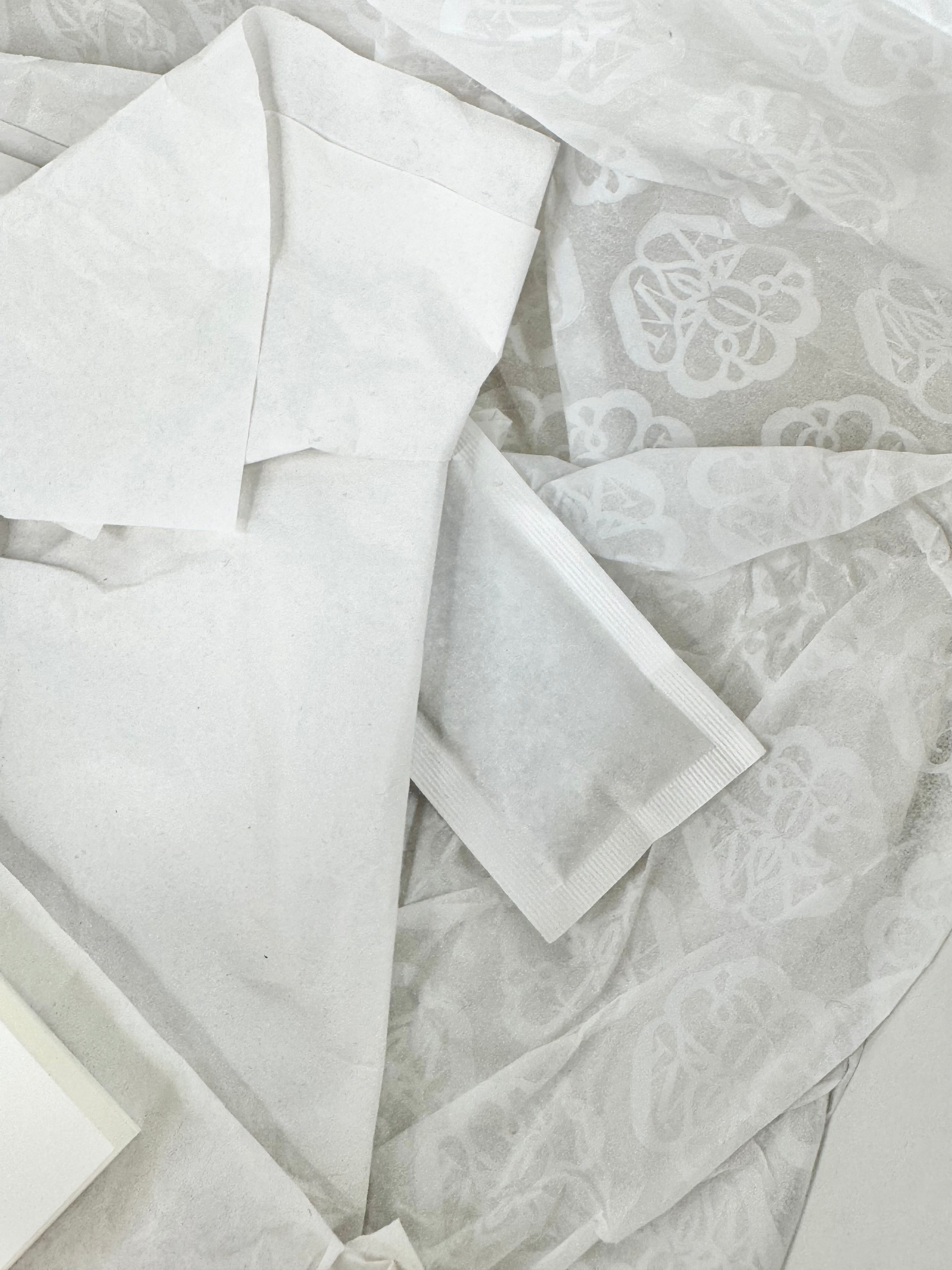 Alexander McQueen White Oversized 'Larry' Oversized Sneakers - EU37