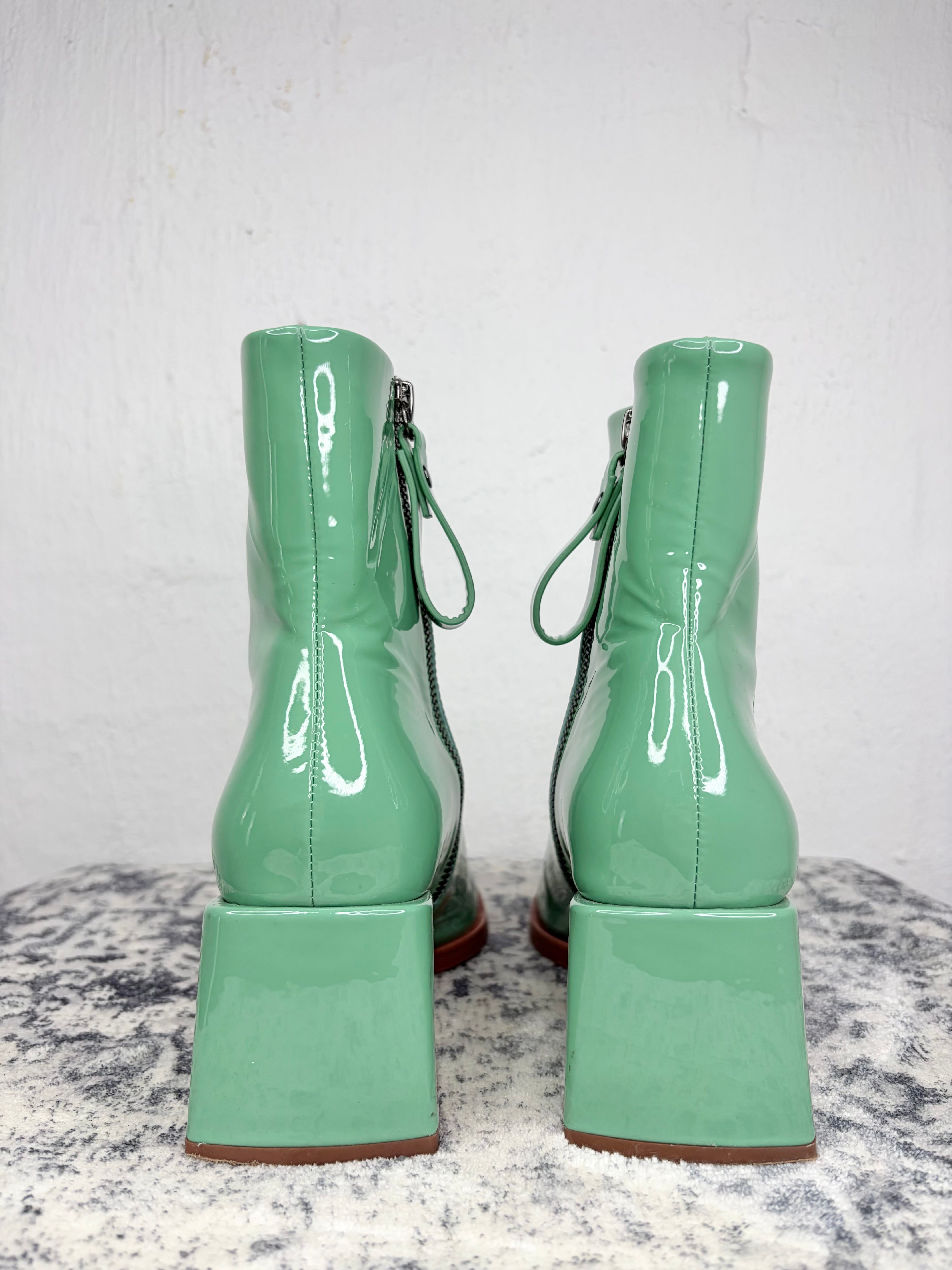 Bul Mint Patent Leather Ankle Boots - EU35