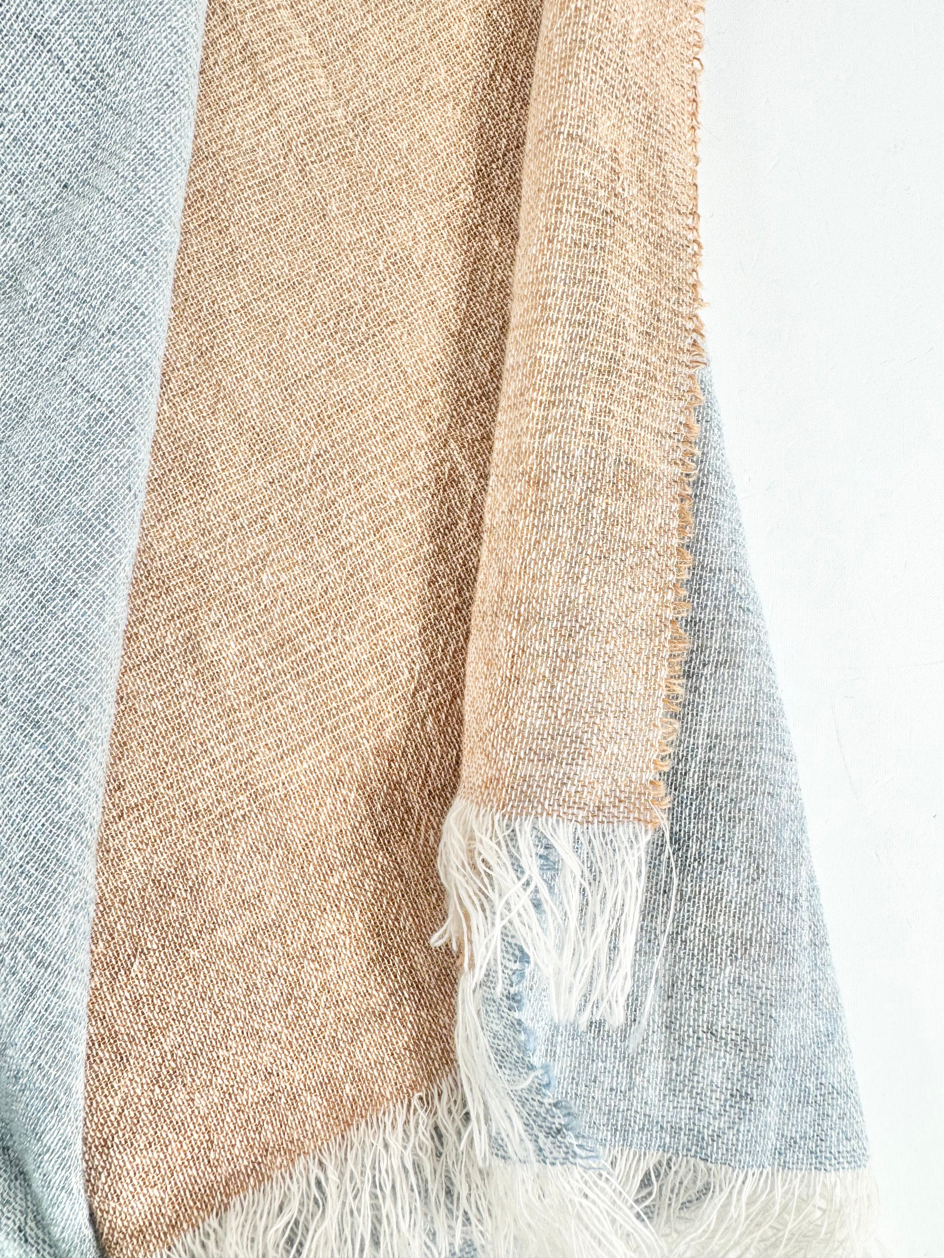 Glen Isla Light Woven Cashmere Scarf MN