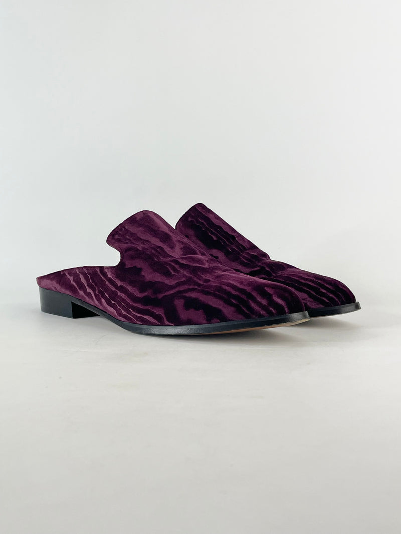 Robert Clergerie Bordeaux Grained Velvet Mules - EU41