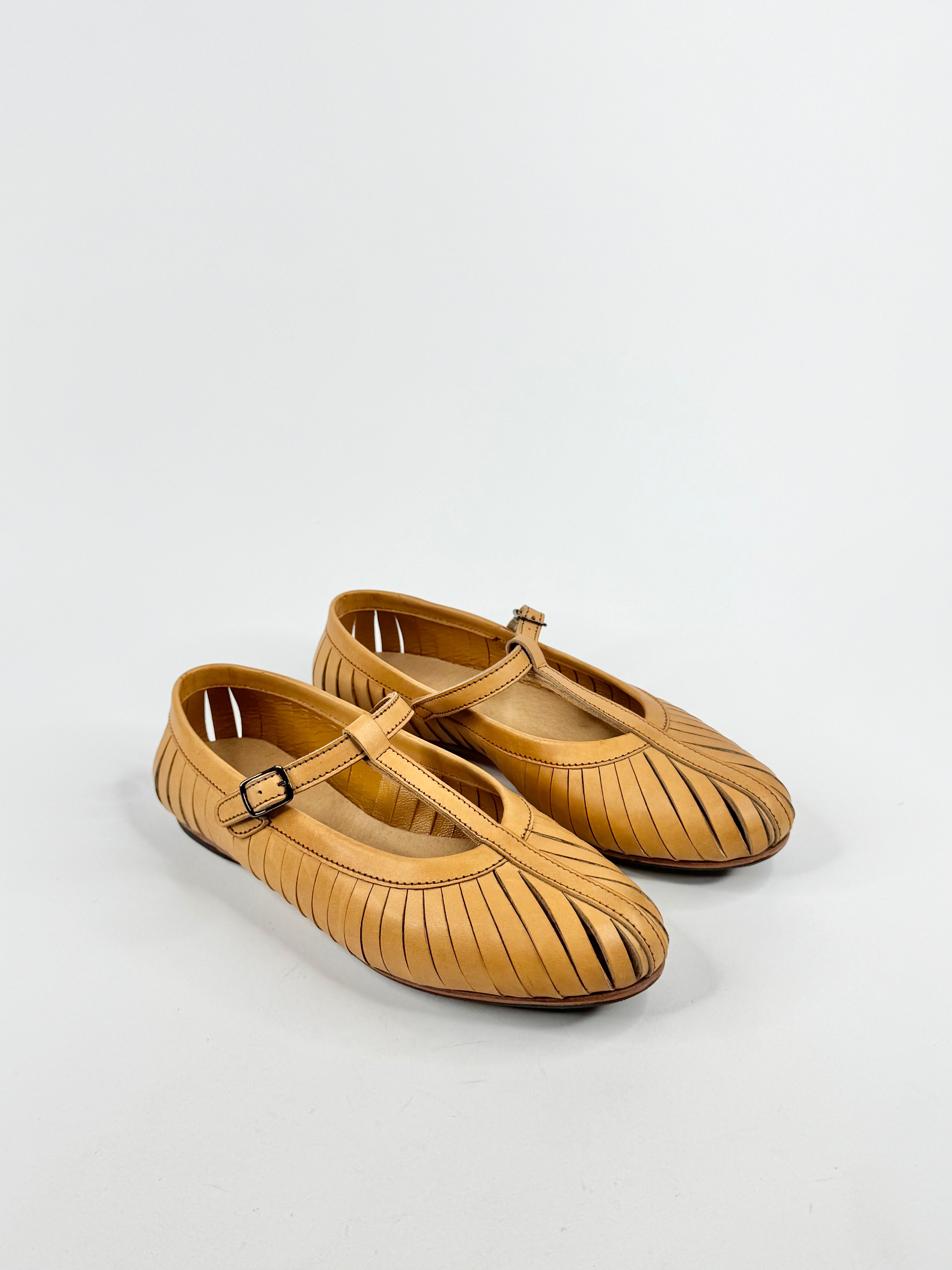 Wootten Handmade 'Birdwood' Sandals NWT - EU39