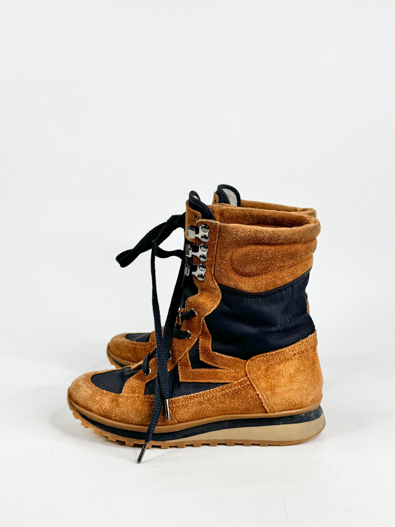 Marc by Marc Jacobs Tan & Blue Suede Hiking Boots - EU36.5