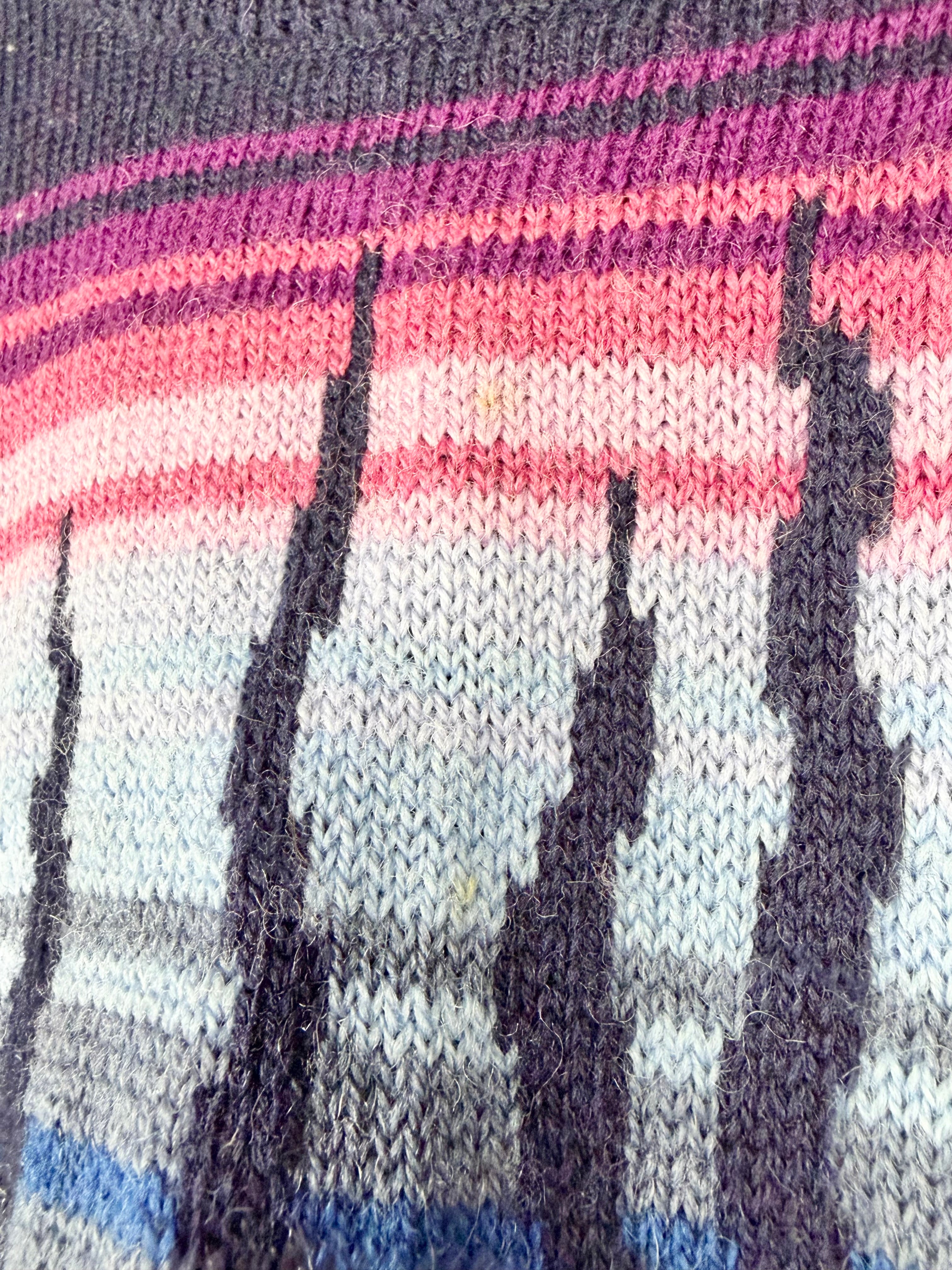 Vintage Summit Sports Midnight Blue Purple & Pink Patterned Wool Pullover - AU10/12