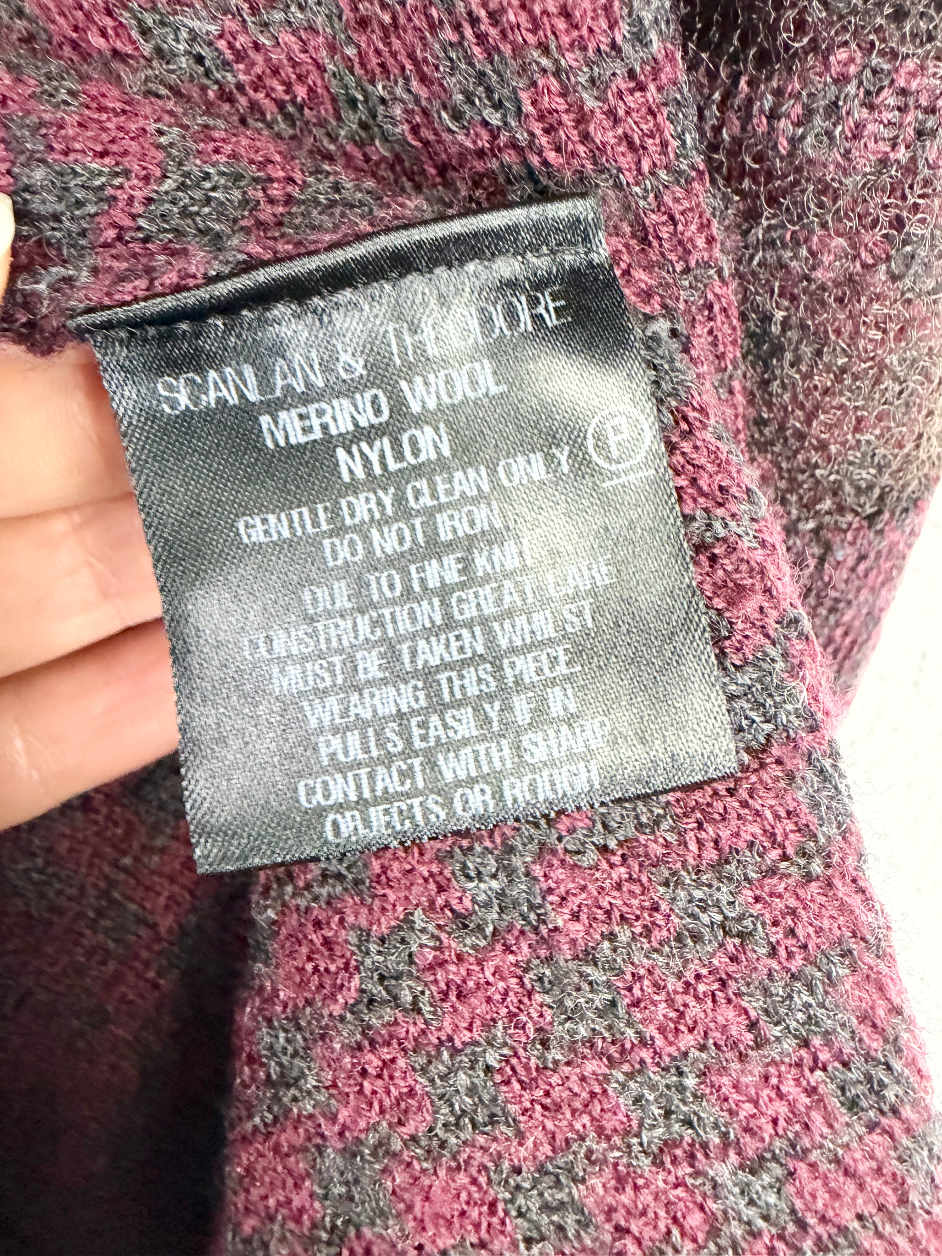 Scanlan Theodore Wine & Charcoal Houndstooth Pattern Mesh Match Cardigan - AU8/10