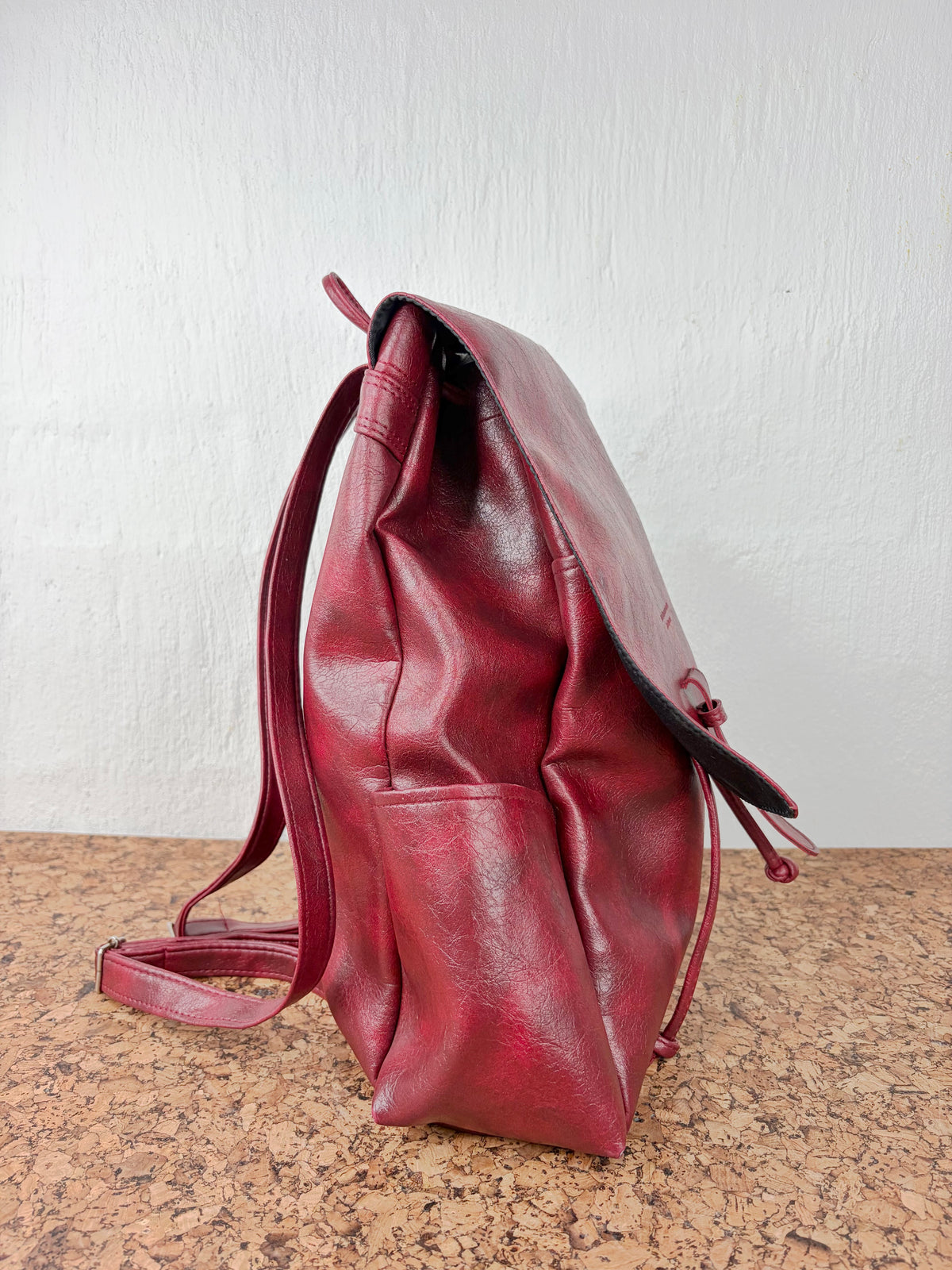 Millenium Joinus Red Leather Bagpack