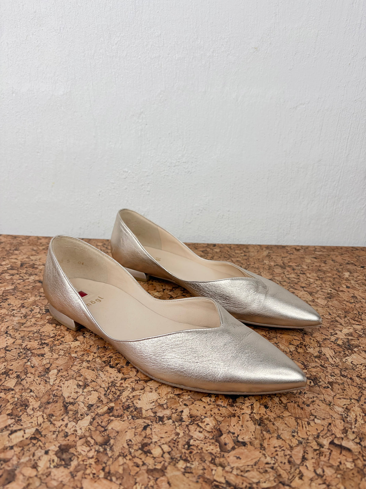 Hogl Metallic Rose Gold Pointed Toe Ballet Flats - EU38