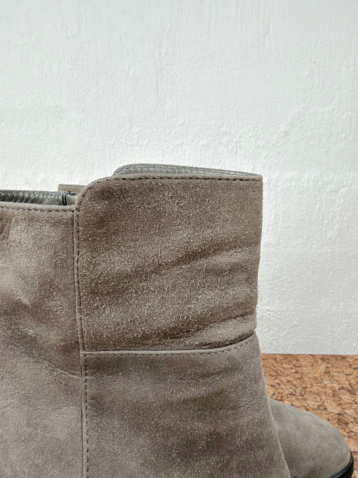 Tod’s Grey Suede Heeled Ankle Boots - EU38