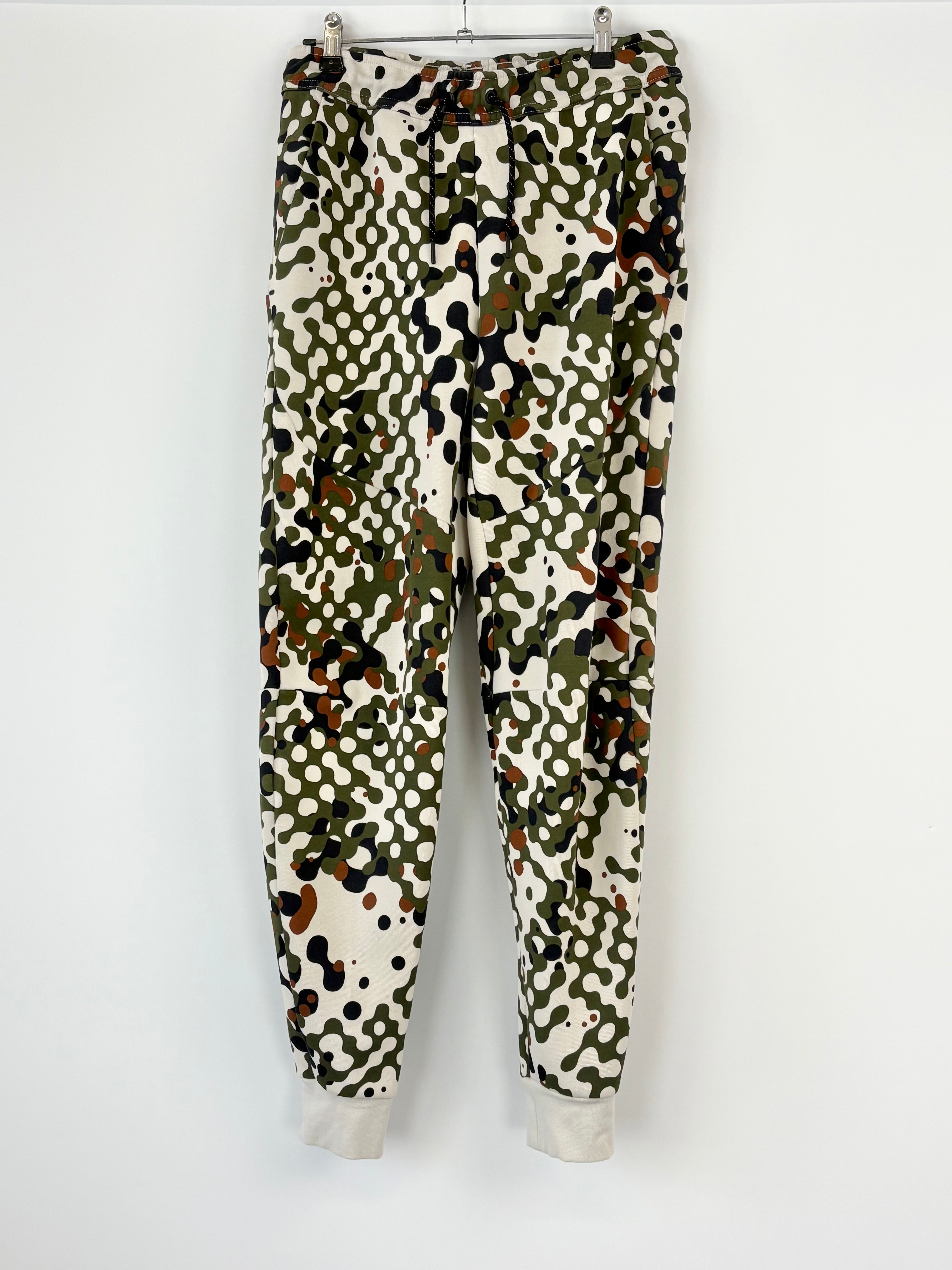 Nike Tech Fleece Camo Joggers - S