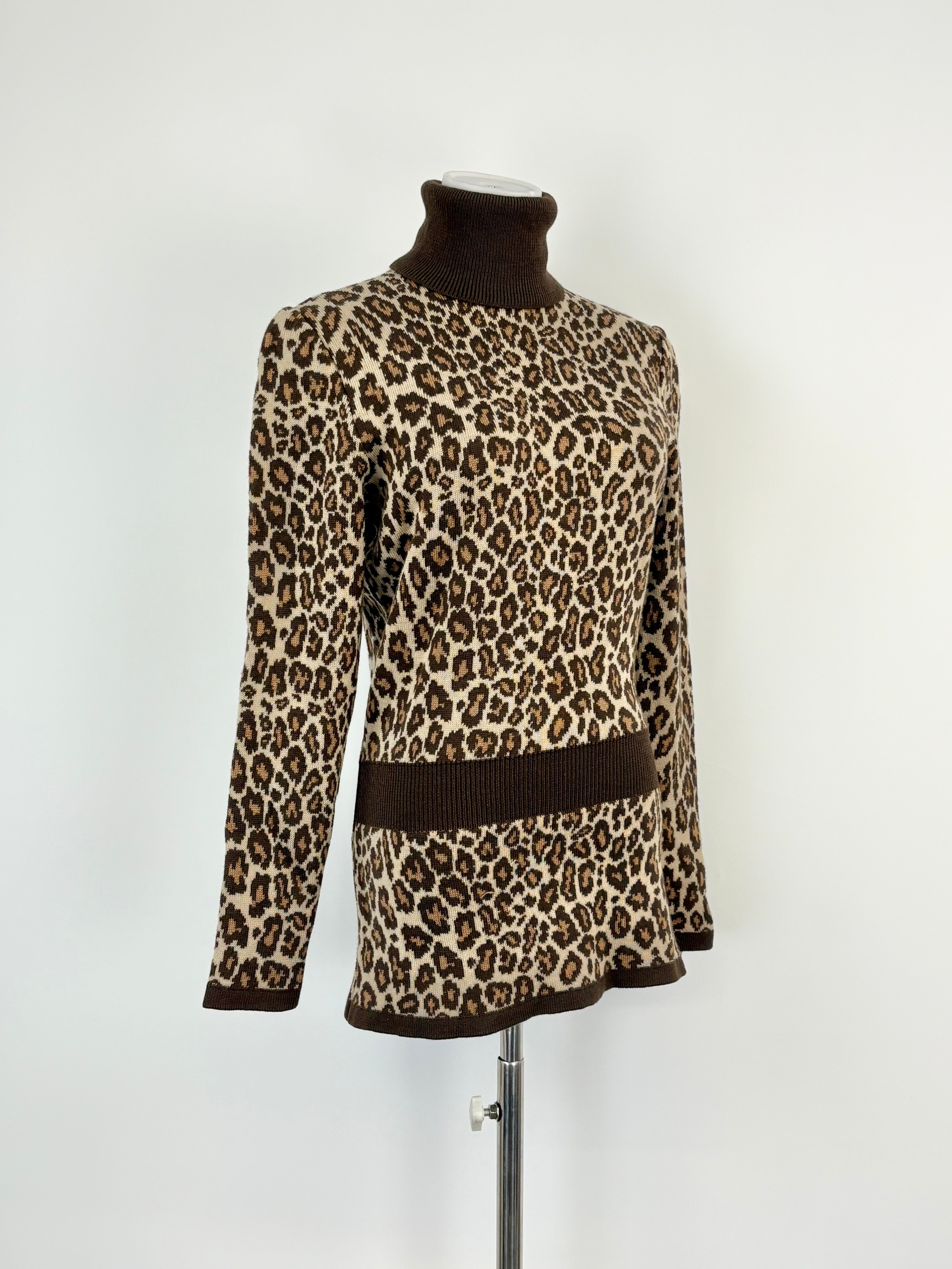 Vintage 80s Valentino Garavani Studio Animal-Print Wool Turtle Neck Sweater - AU8