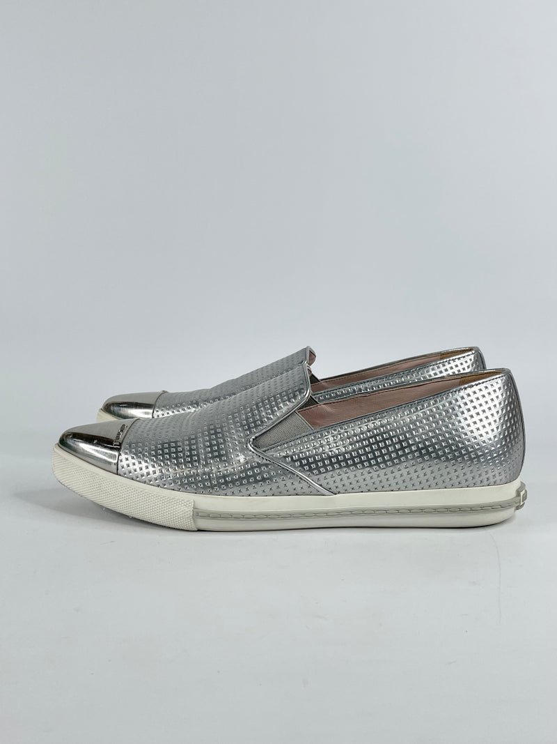 Miu Miu Metallic Silver Leather Pointed-Toe Loafers - EU40