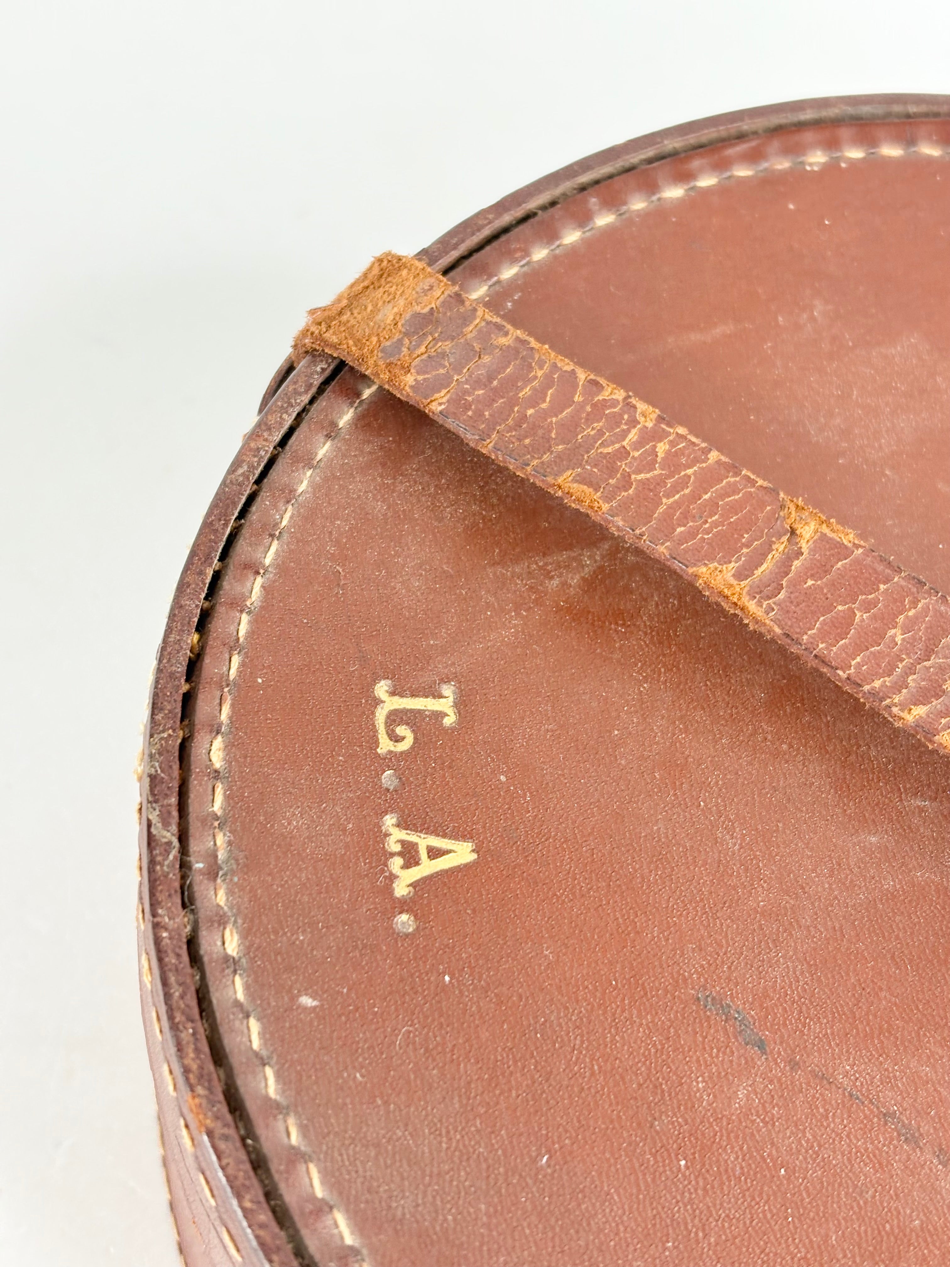 Vintage Russet-Brown Leather Collar Box