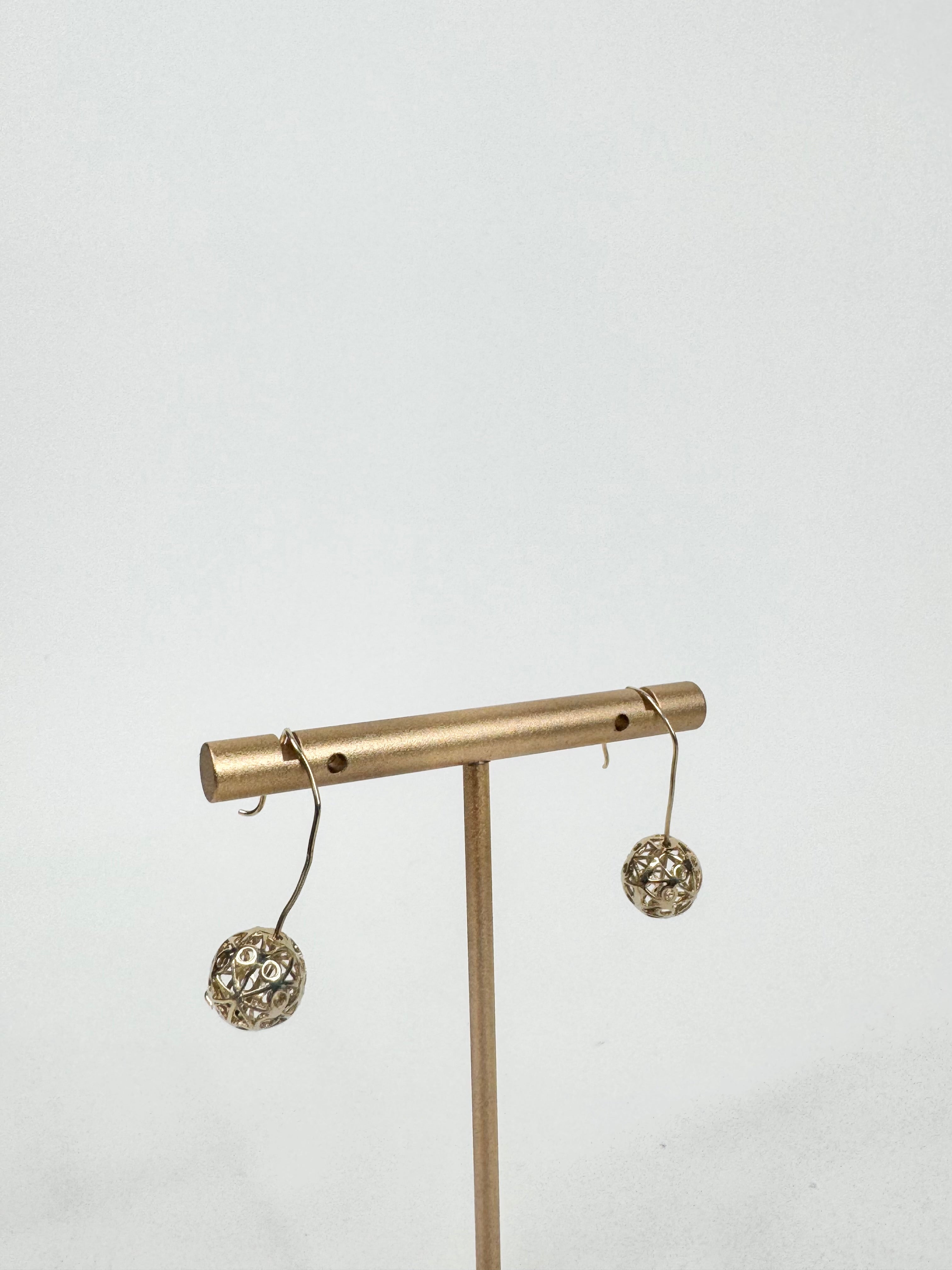 9ct Gold Filigree Ball Earrings
