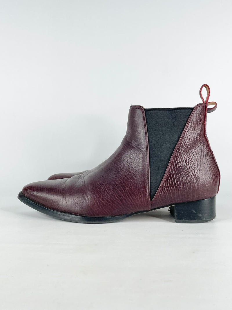 Bared Burgundy Leather Pointed Toe Chelsea Boots - EU41