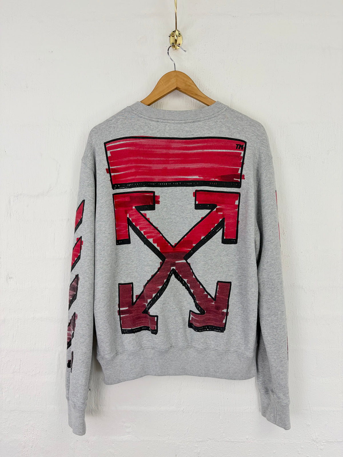 Off-White Grey & Red Graffiti Arrow Sweater - L