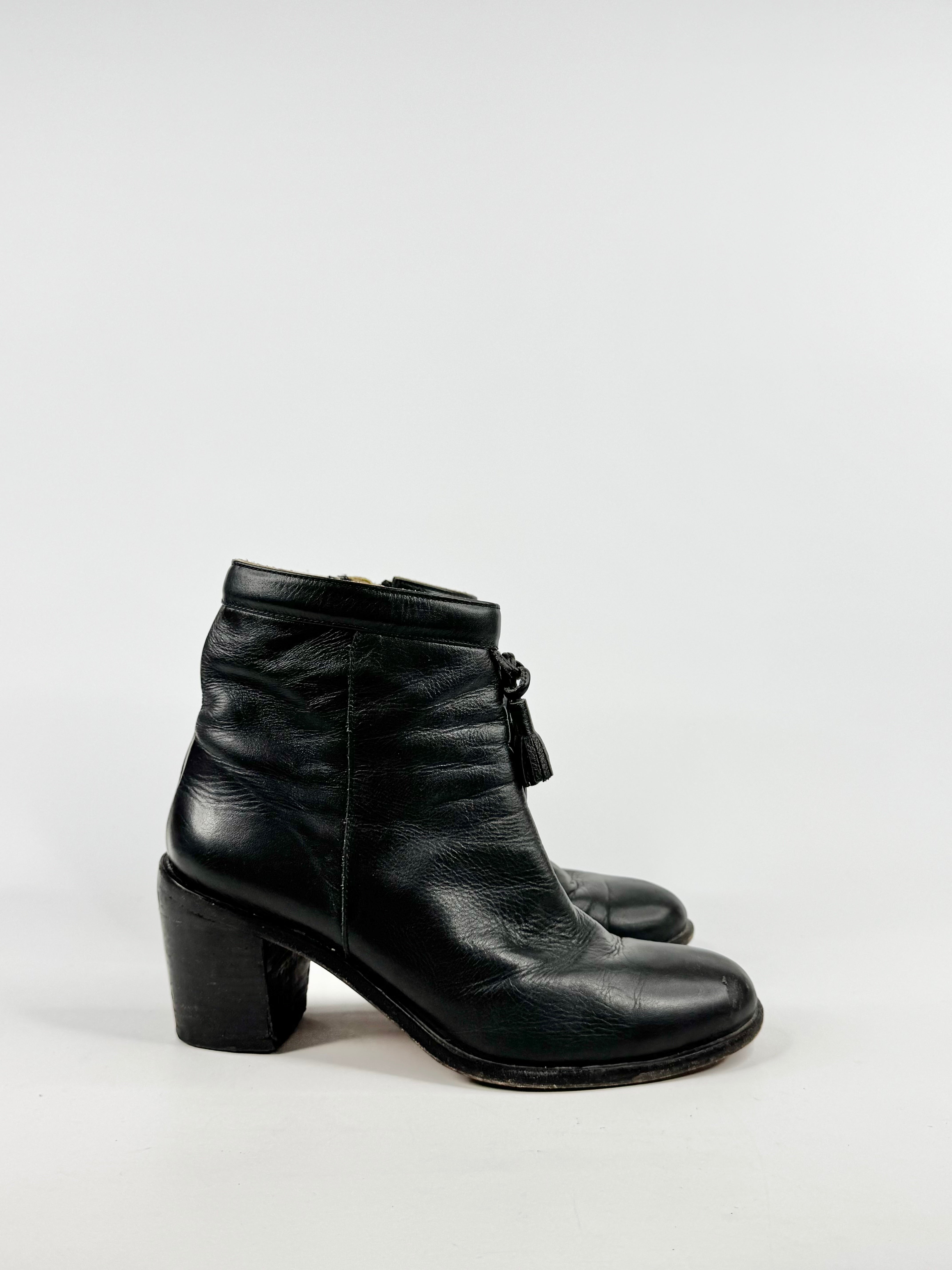 &Attorney Black Leather Ankle Boots - EU40