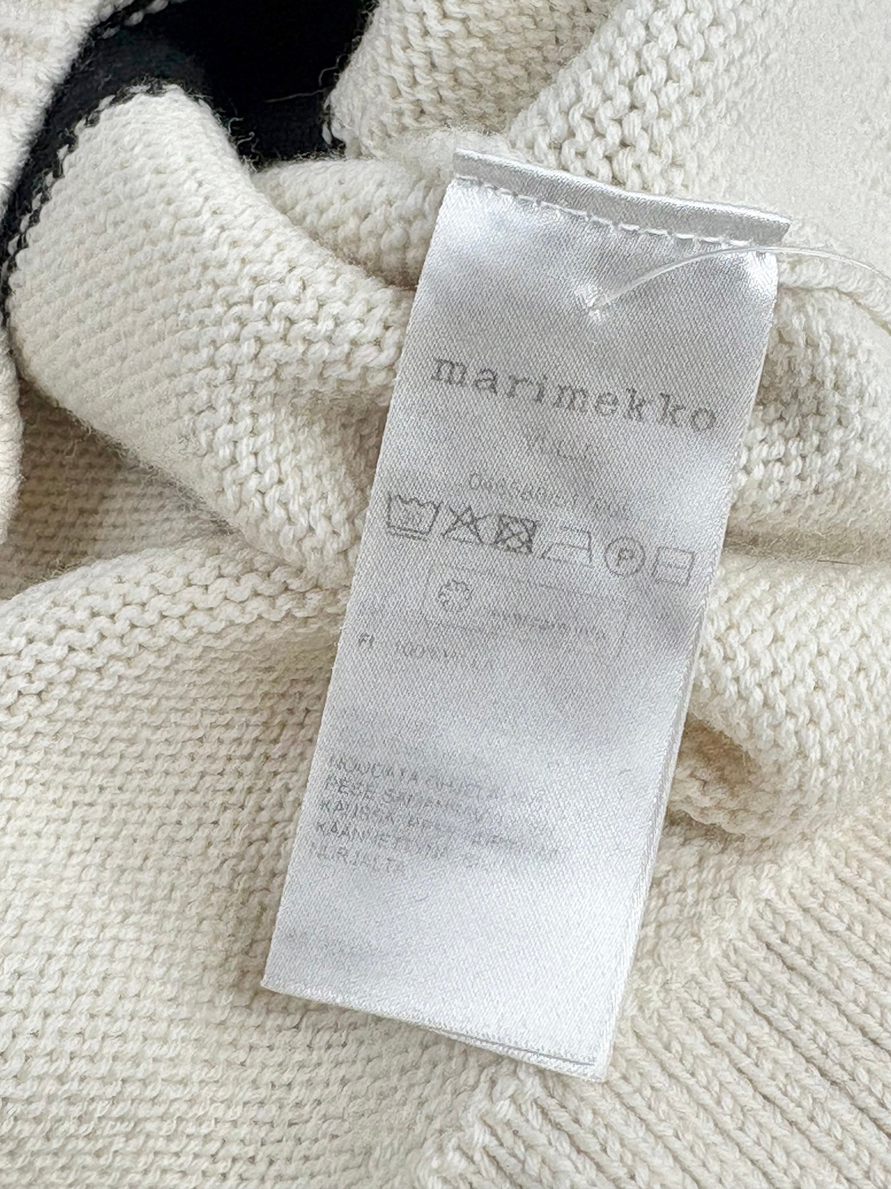 Marimekko Black & White Cropped Knit Jumper - AU6