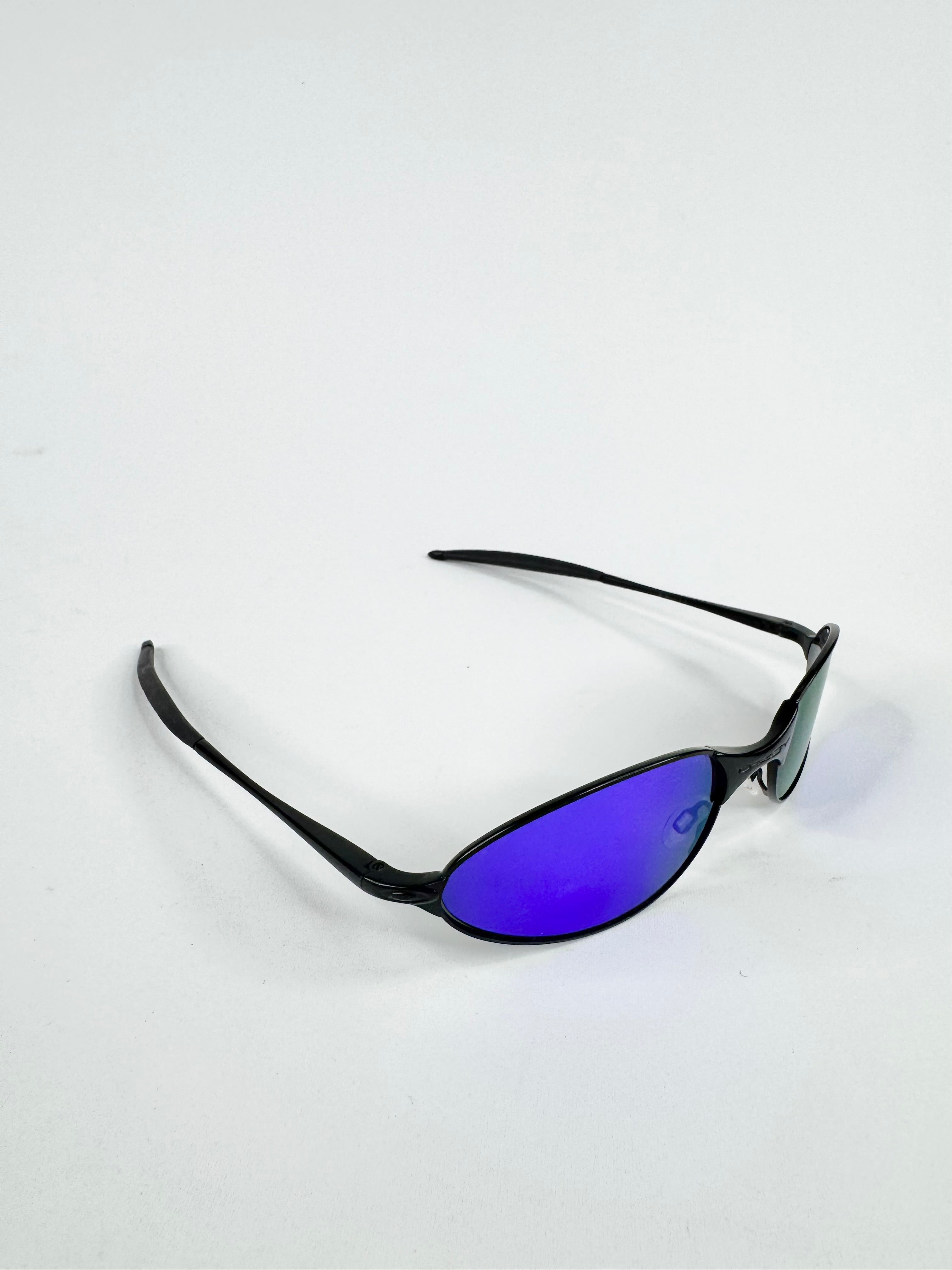 Vintage Oakley E-Wire Blue Mirrored Sunglasses