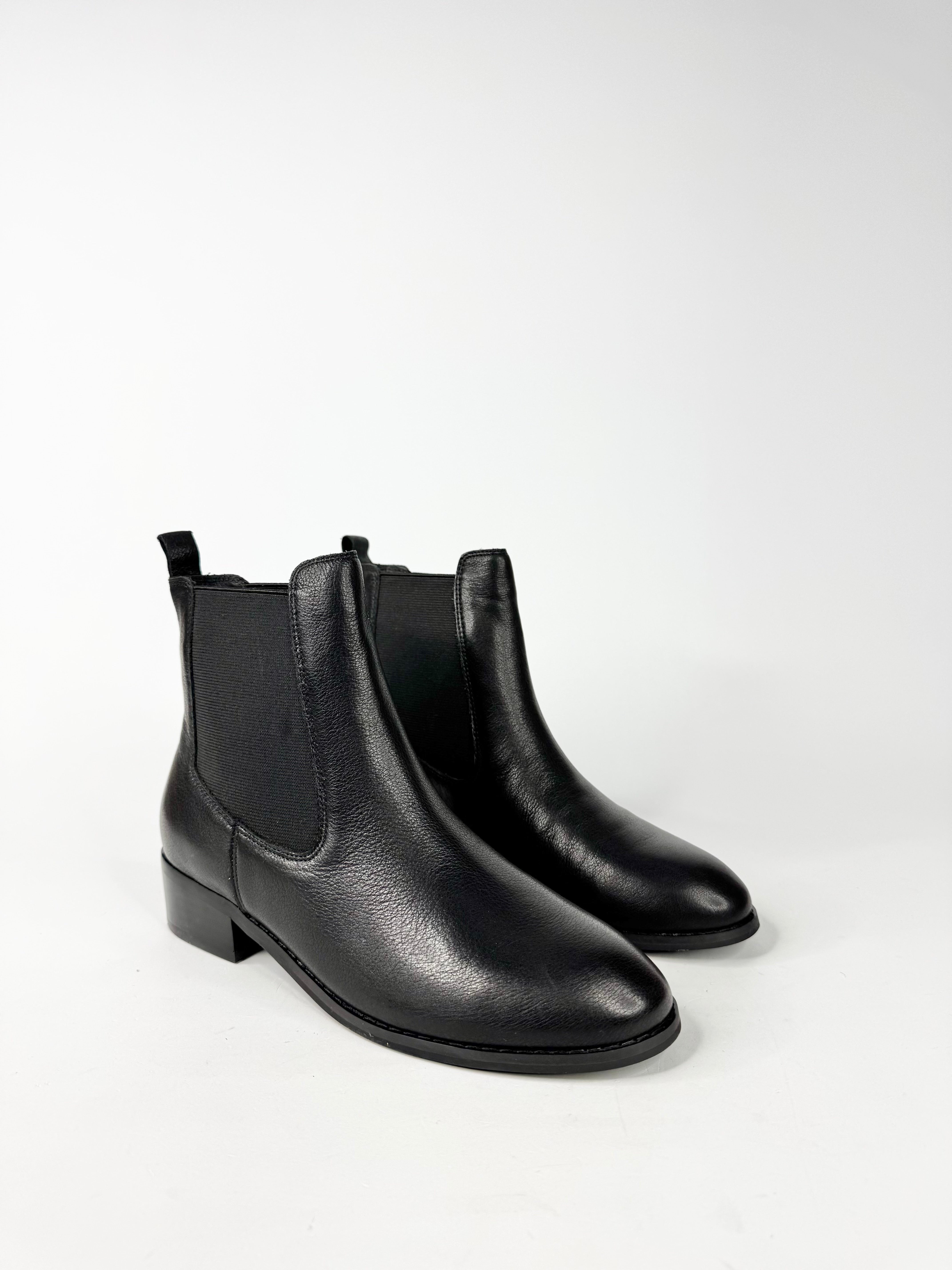MFW Midas Shaine Black Leather Ankle Boot - EU38