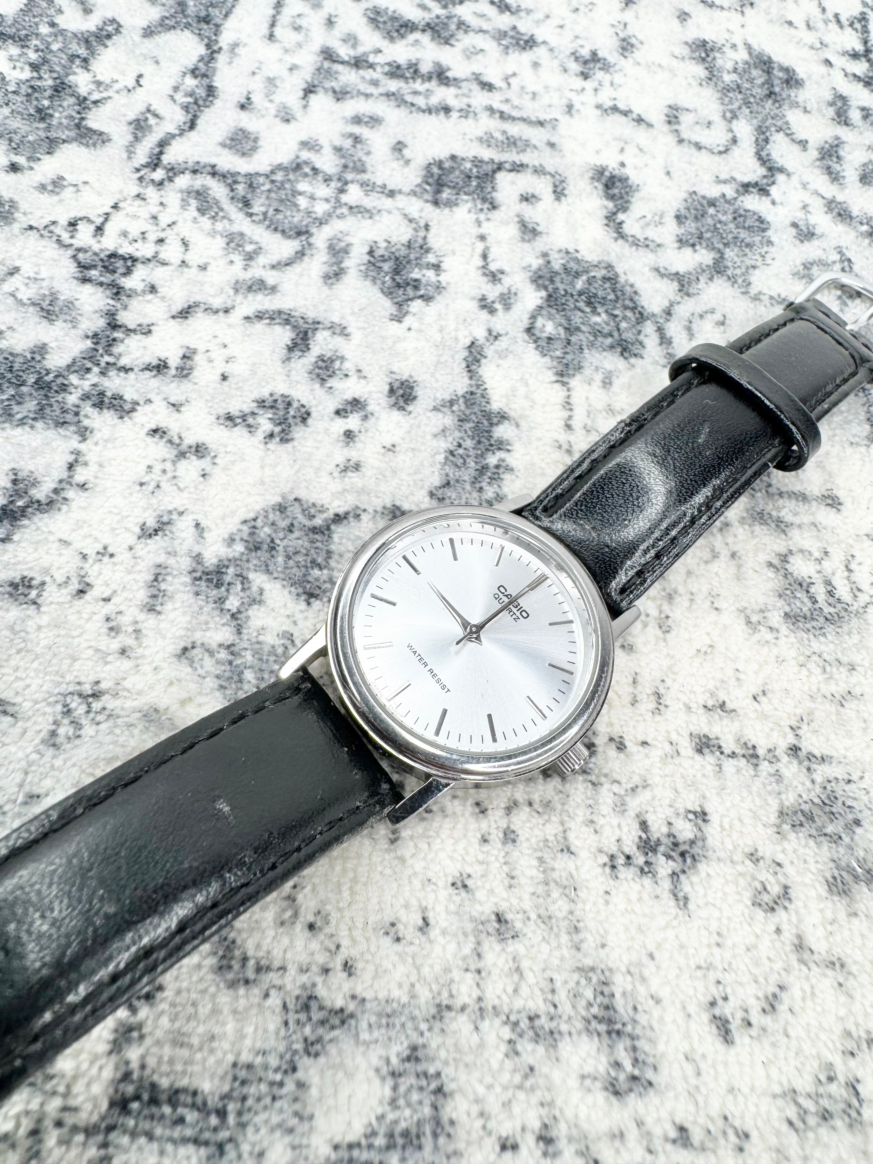 Casio Silver Dial MTP-1095E-7A Watch
