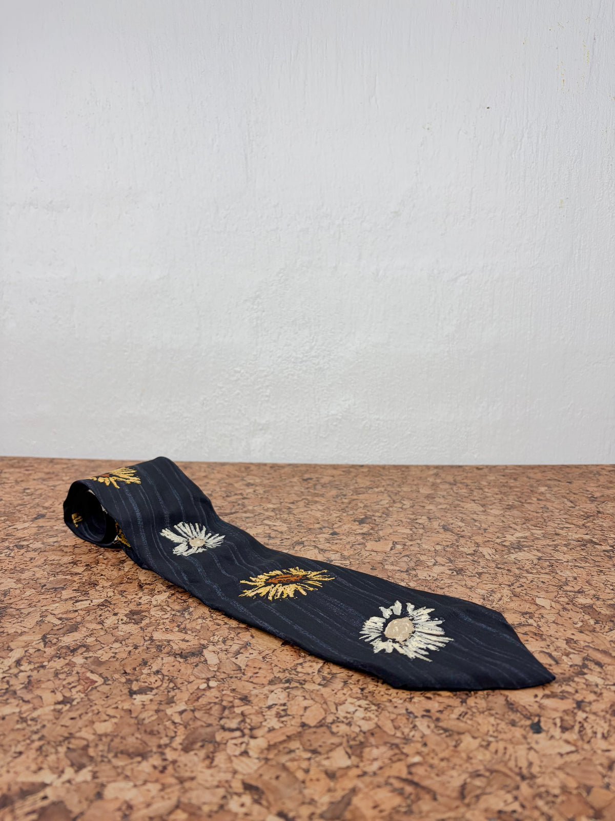 Boss Hugo Boss Black Daisy Patterned Silk Tie