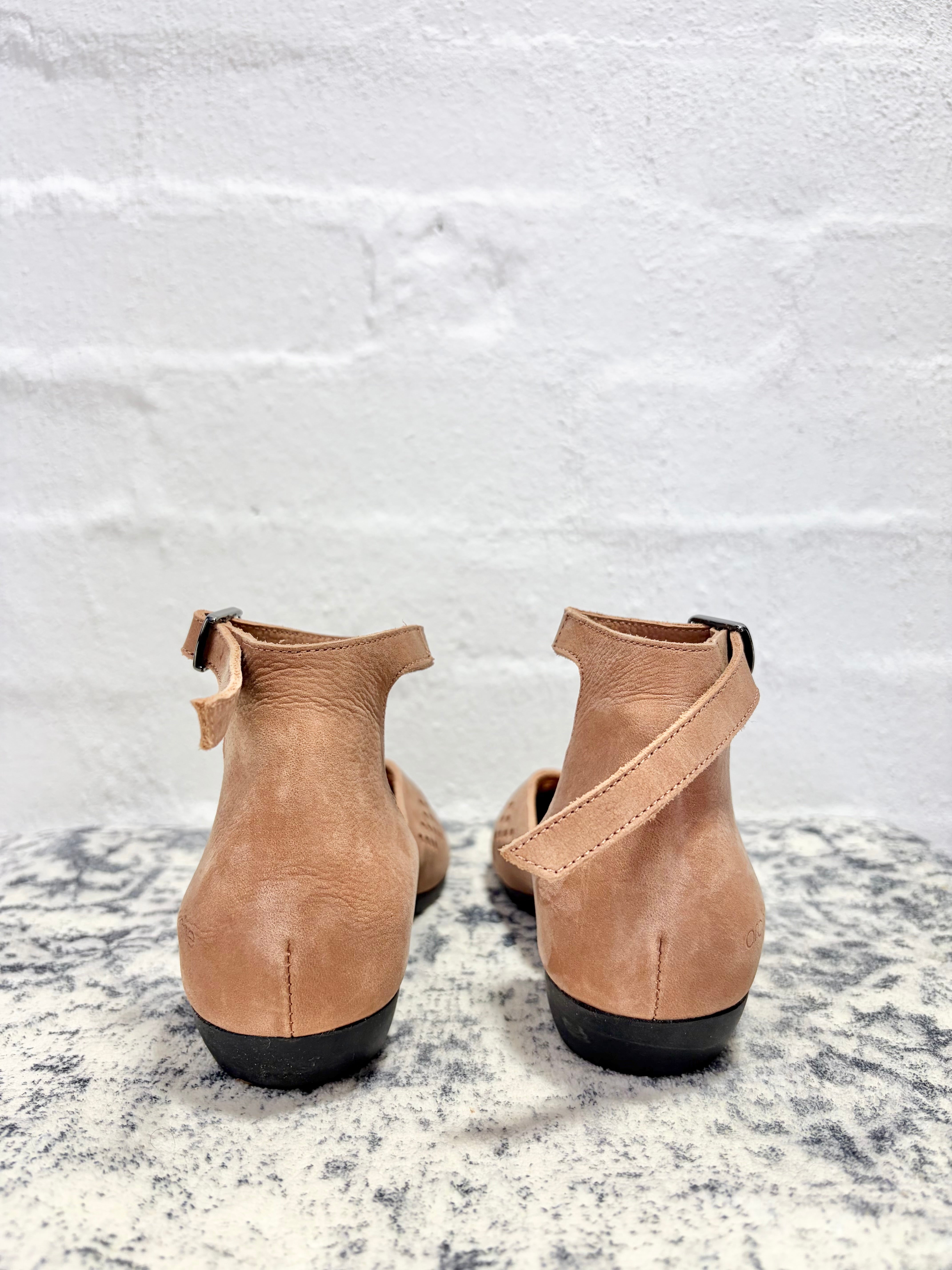 Arche Beige Lazercut Mary-Janes - EU40