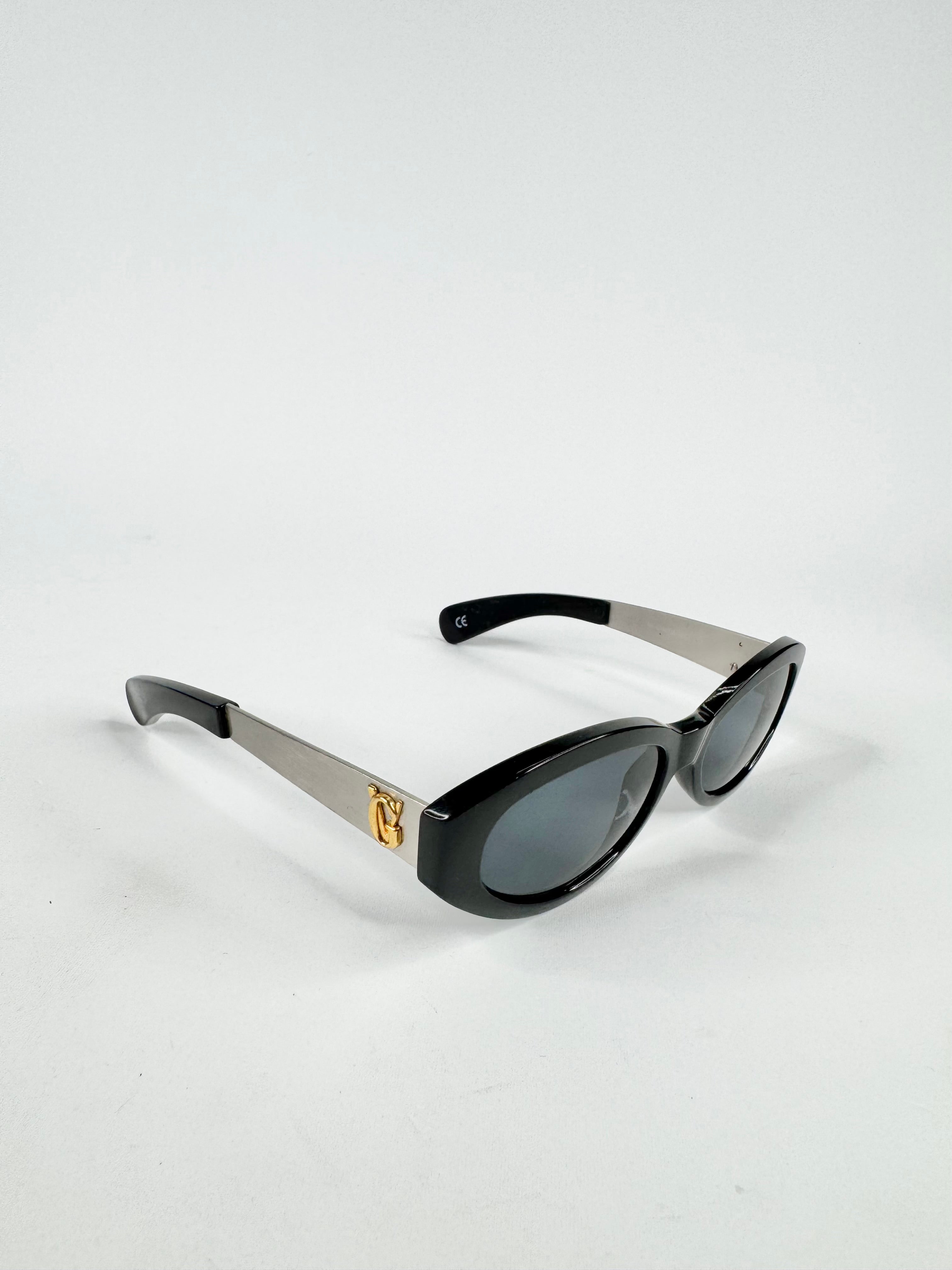 Vintage Gianni Versace Black Oval Frame Sunglasses
