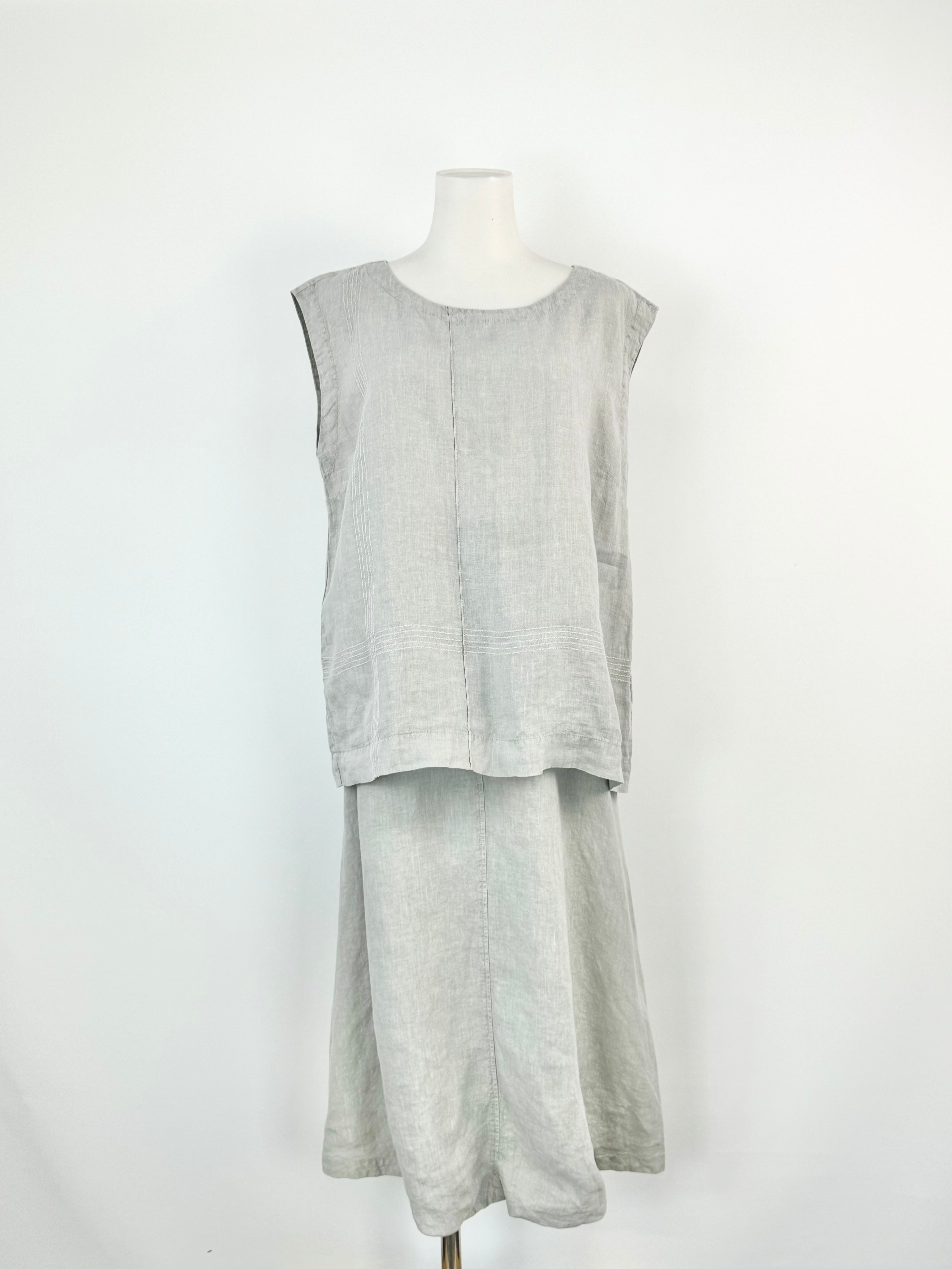 Oska Cloud Grey Linen Two Piece - AU10/12