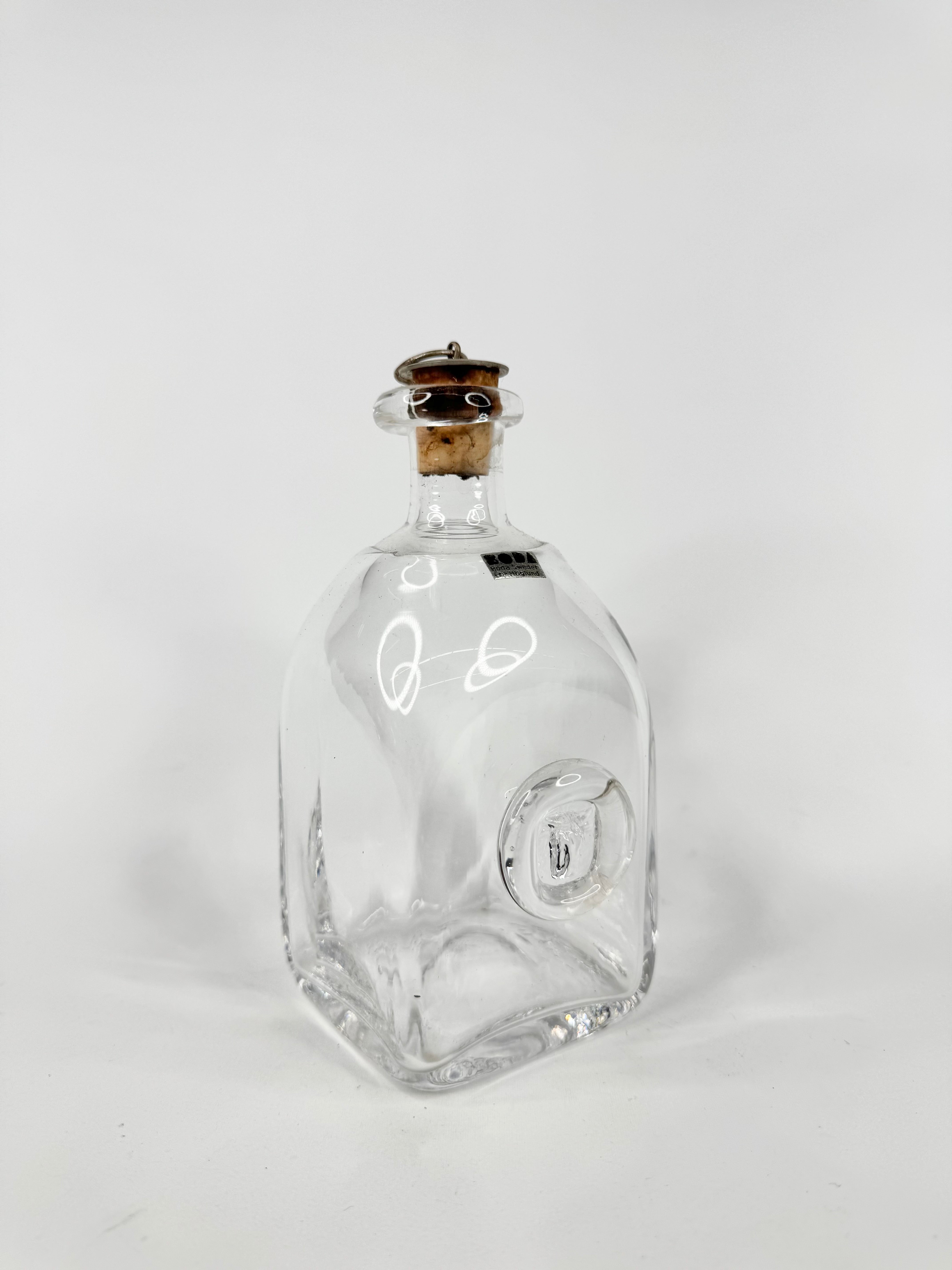 Boda Glass Bottle by Eric Hoglund