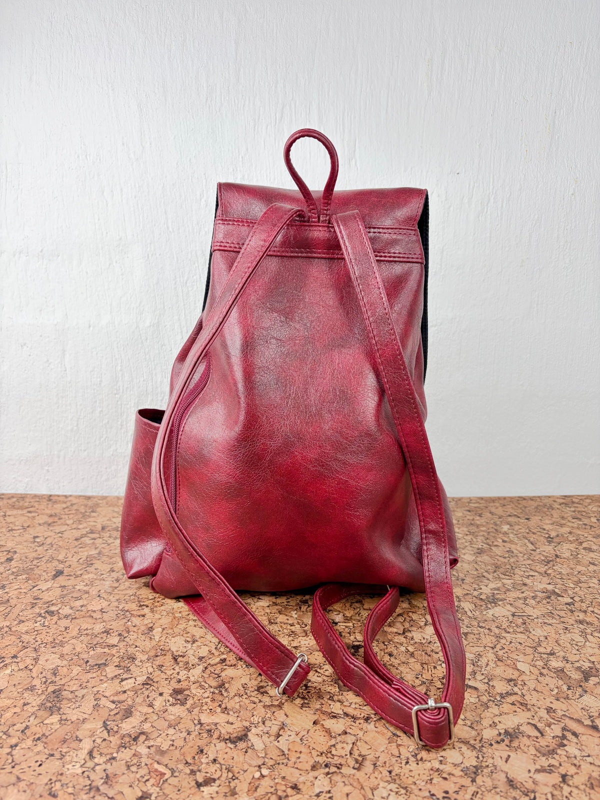 Millenium Joinus Red Leather Bagpack