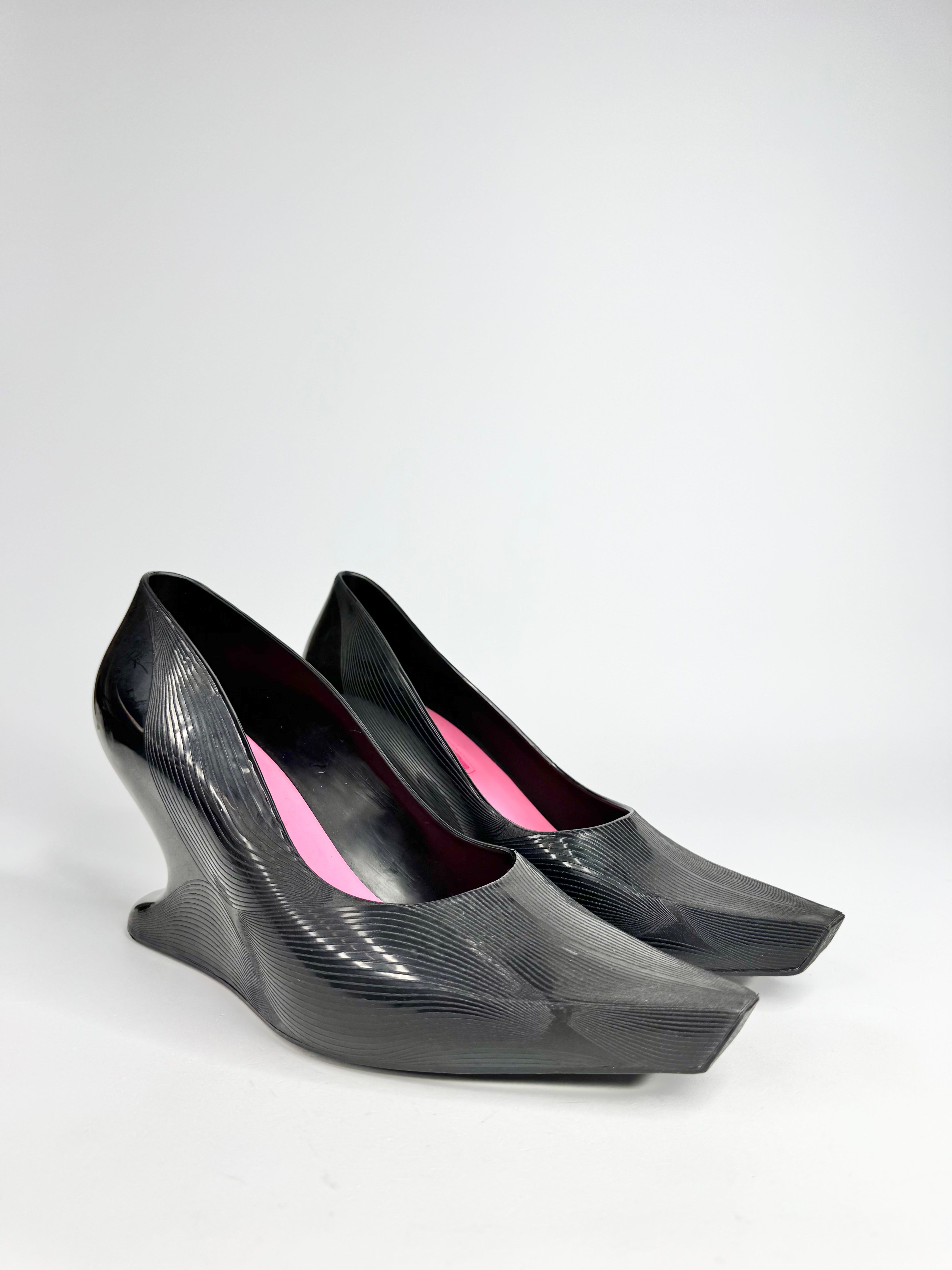 Y2K Karim Rashid x Melissa Tear Shaped Black Wedges - EU38